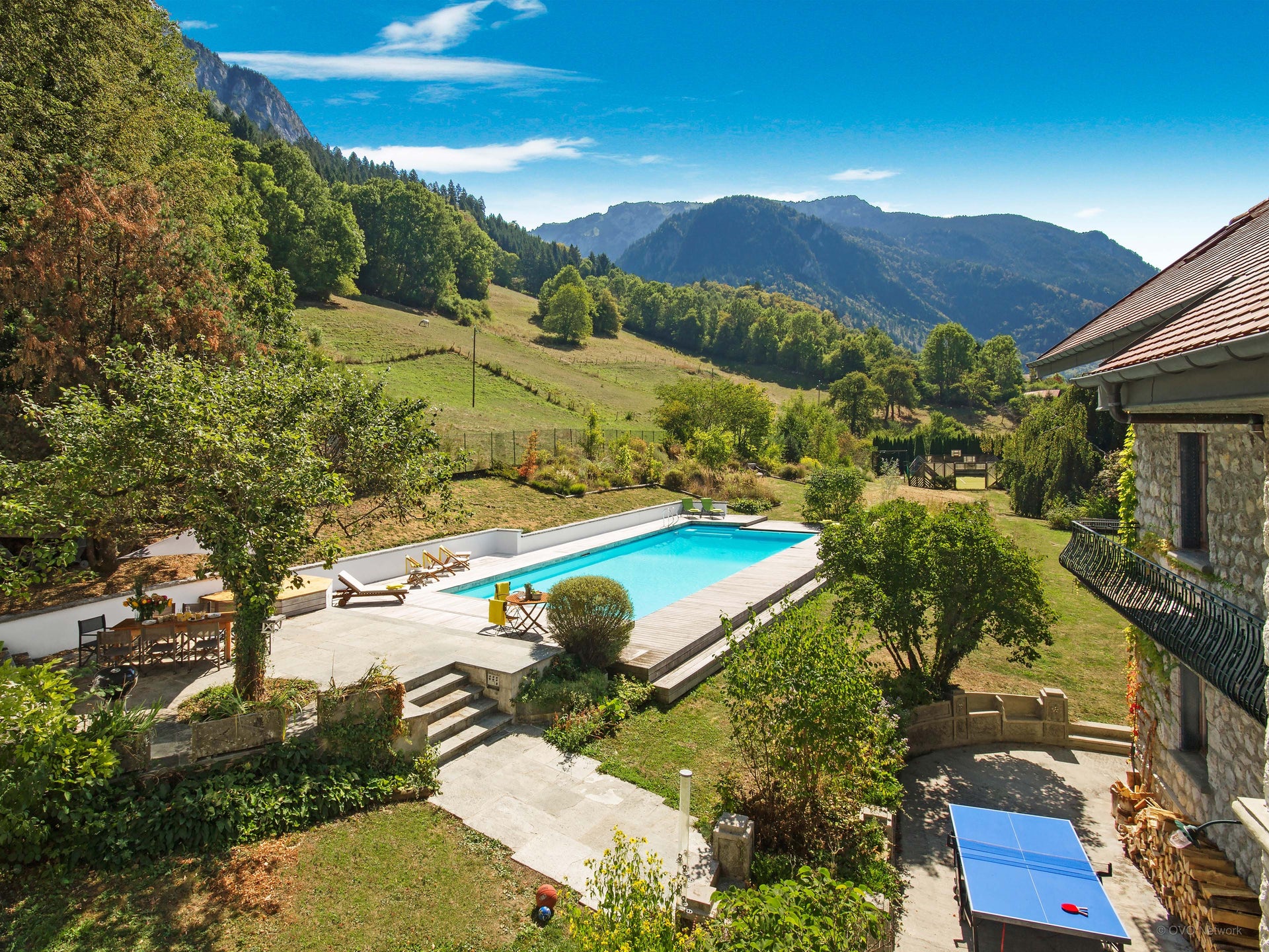 Propriété en France à vendre à Glières-Val-de-Borne, Haute-Savoie - €1 950 000 - photo 