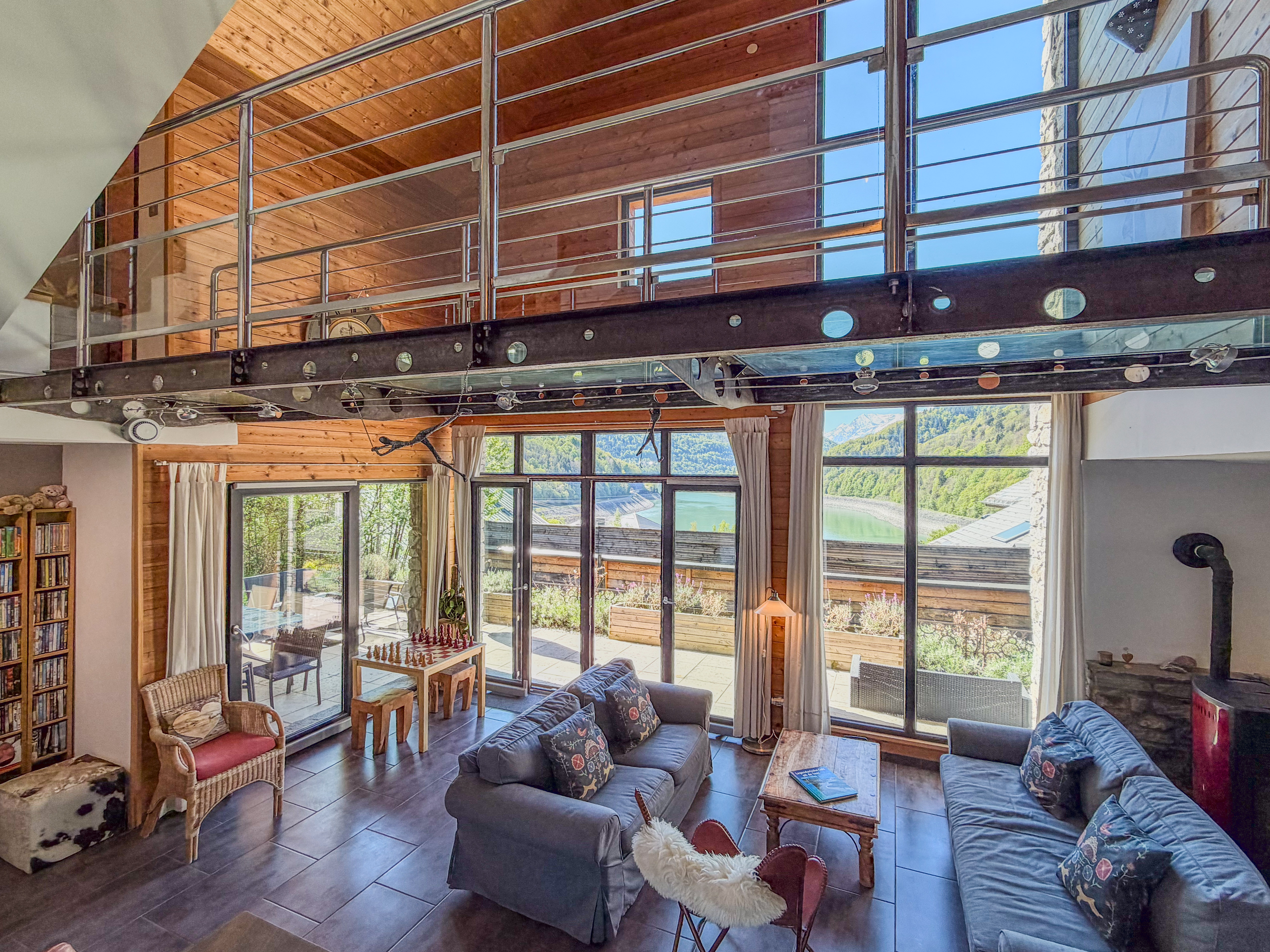 French property for sale in Vaujany, Isère - €800,000 - photo 
