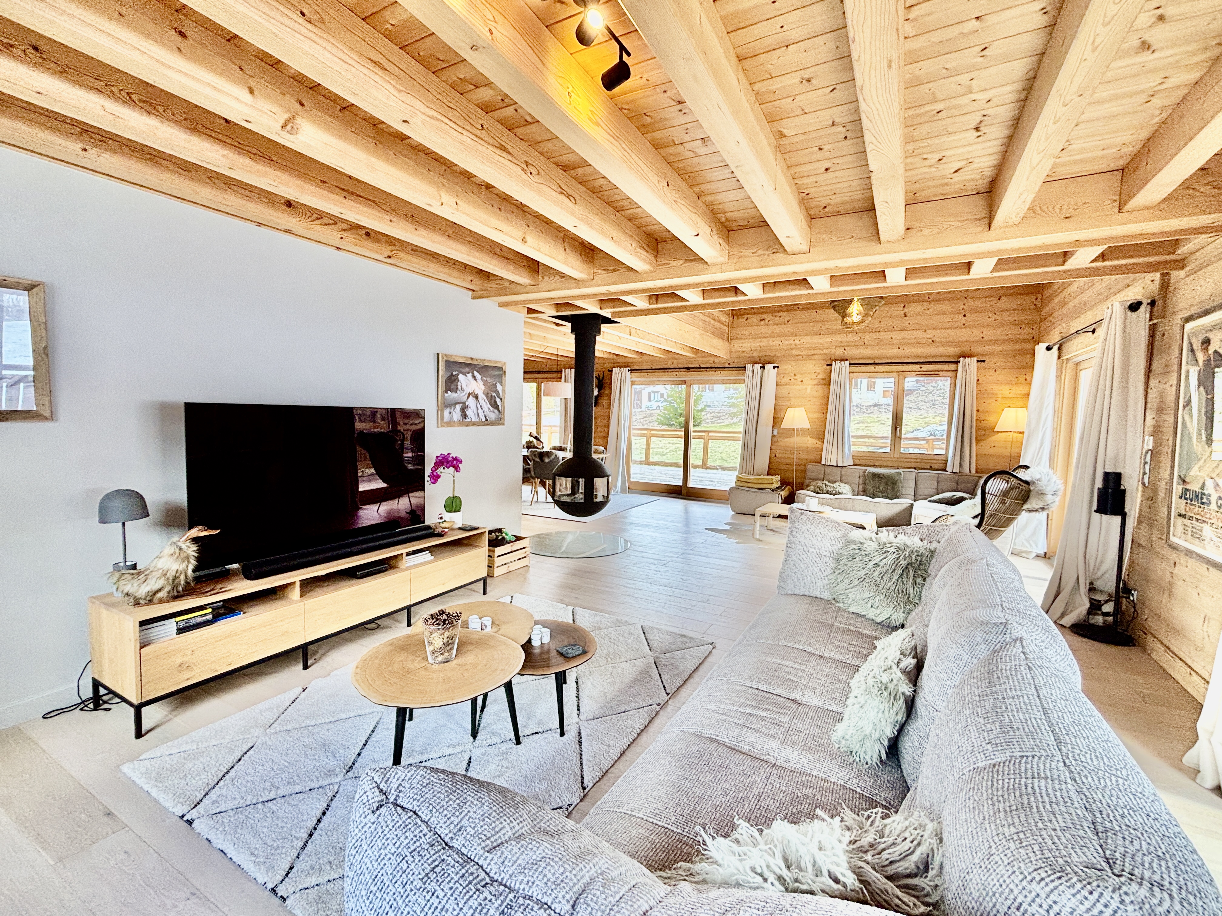 French property for sale in Saint-Gervais-les-Bains, Haute-Savoie - €1,895,000 - photo 