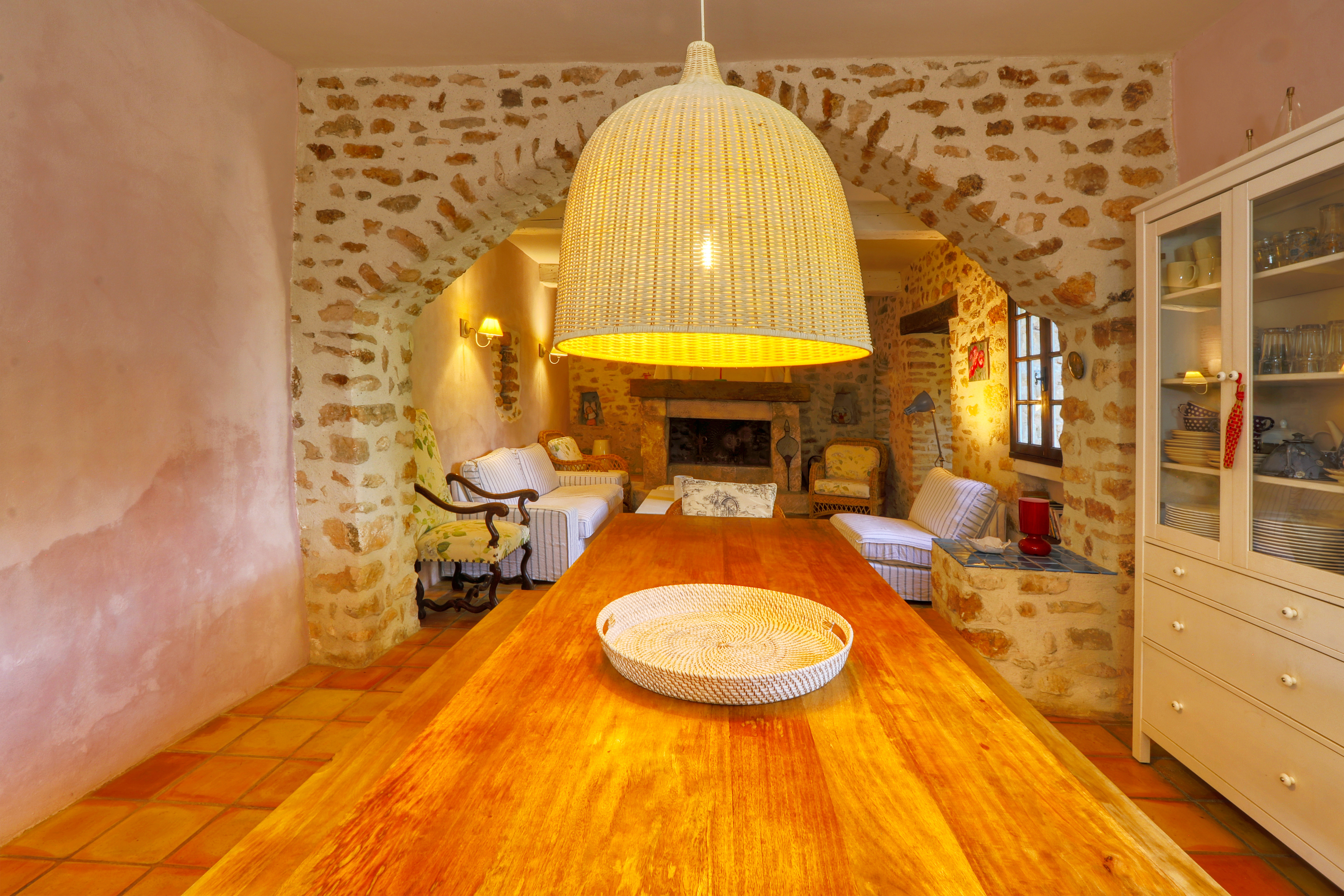 French property for sale in Villars, Vaucluse - €940,000 - photo 