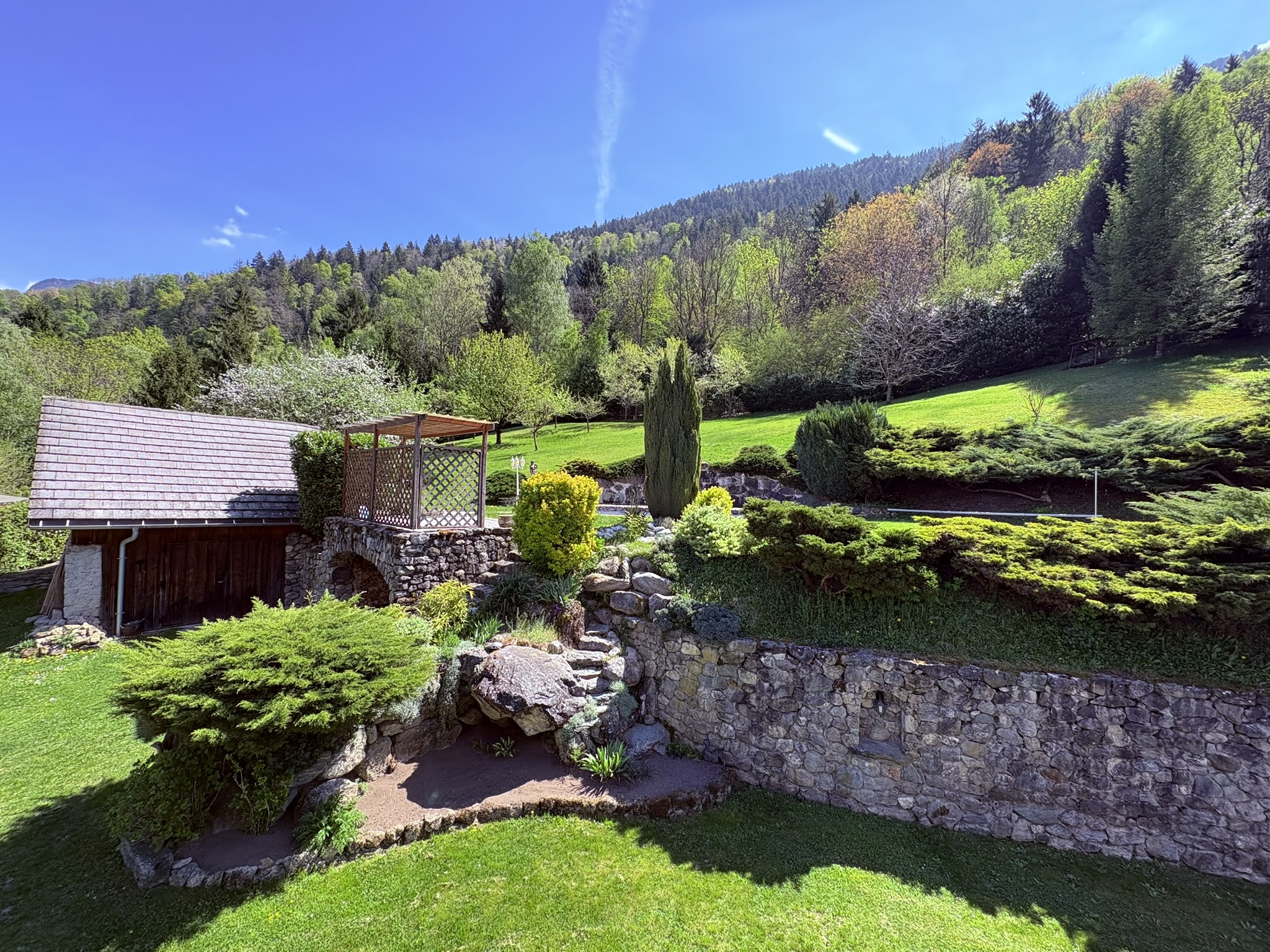 Propriété en France à vendre à Sainte-Marie-de-Cuines, Savoie - €649 000 - photo 