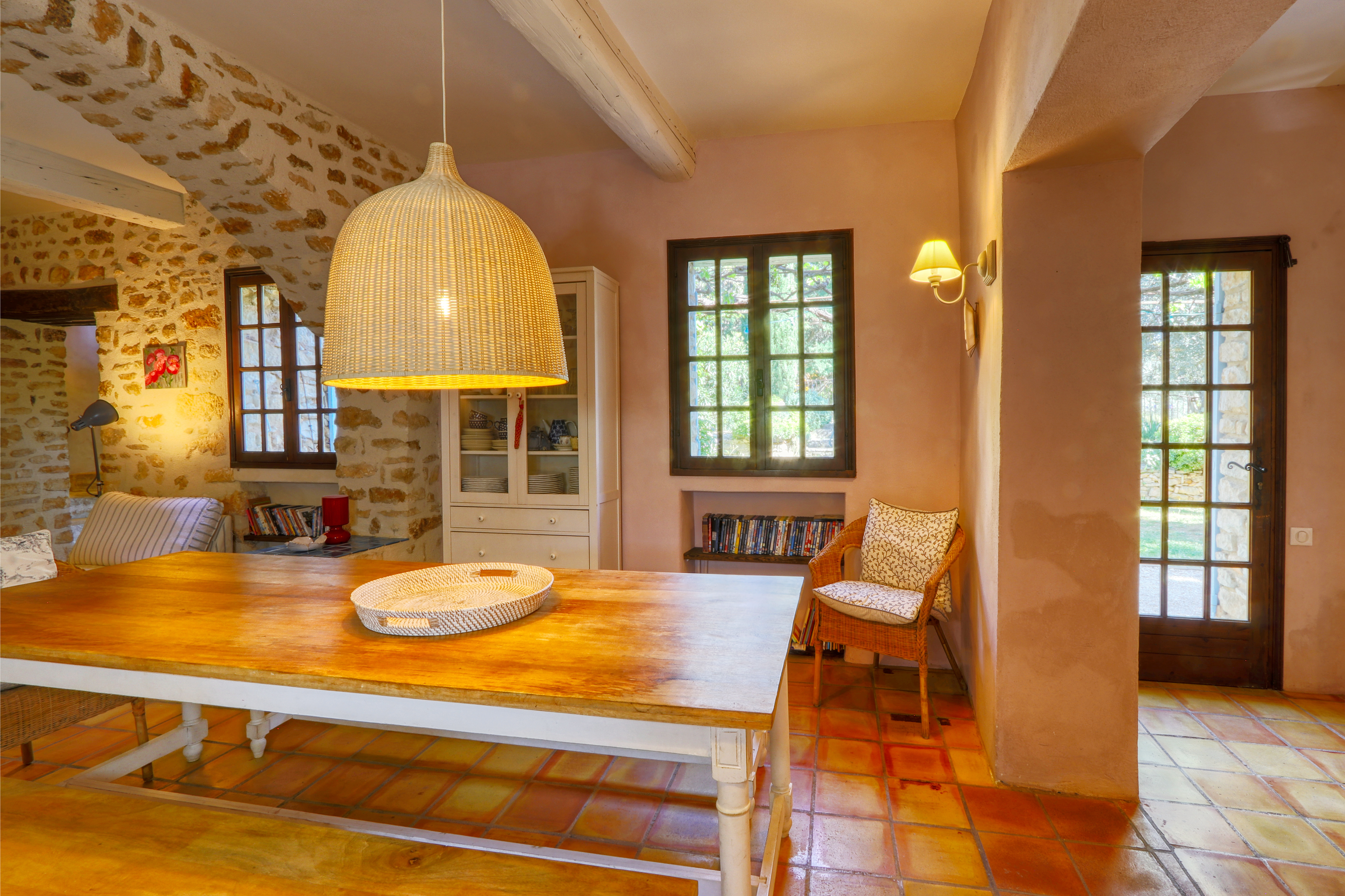 French property for sale in Villars, Vaucluse - €680,000 - photo 