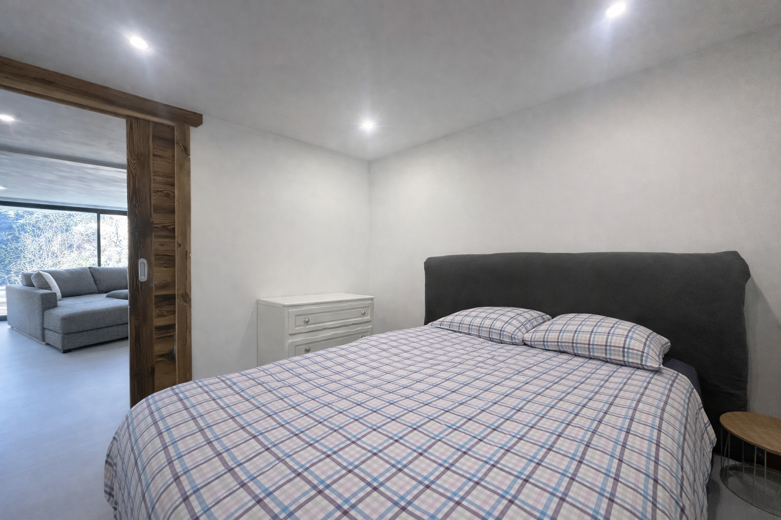 French property for sale in Courchevel, Savoie - €1,450,000 - photo 