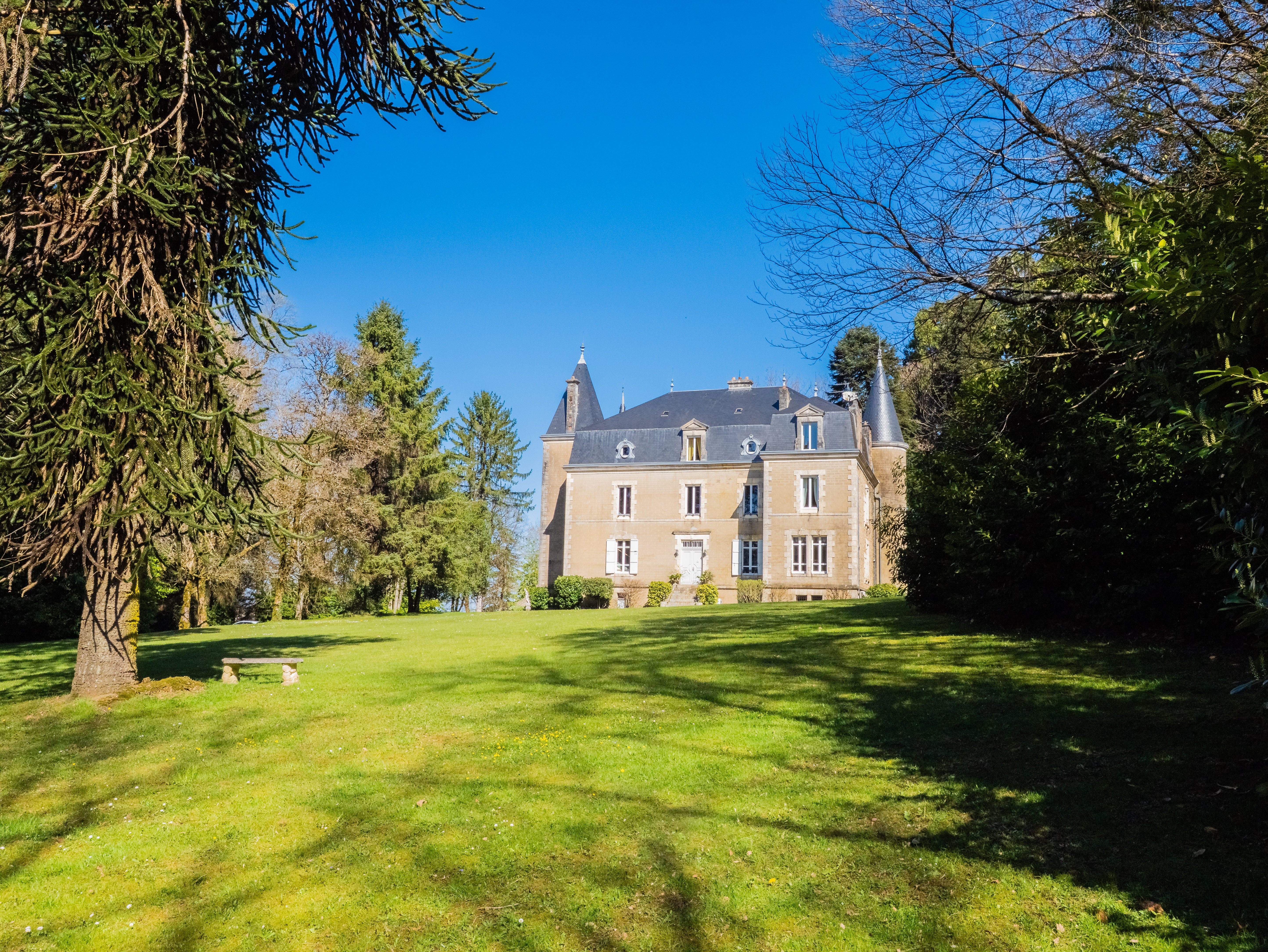 French property for sale in Saint-Germain-les-Belles, Haute-Vienne - €1,245,000 - photo 
