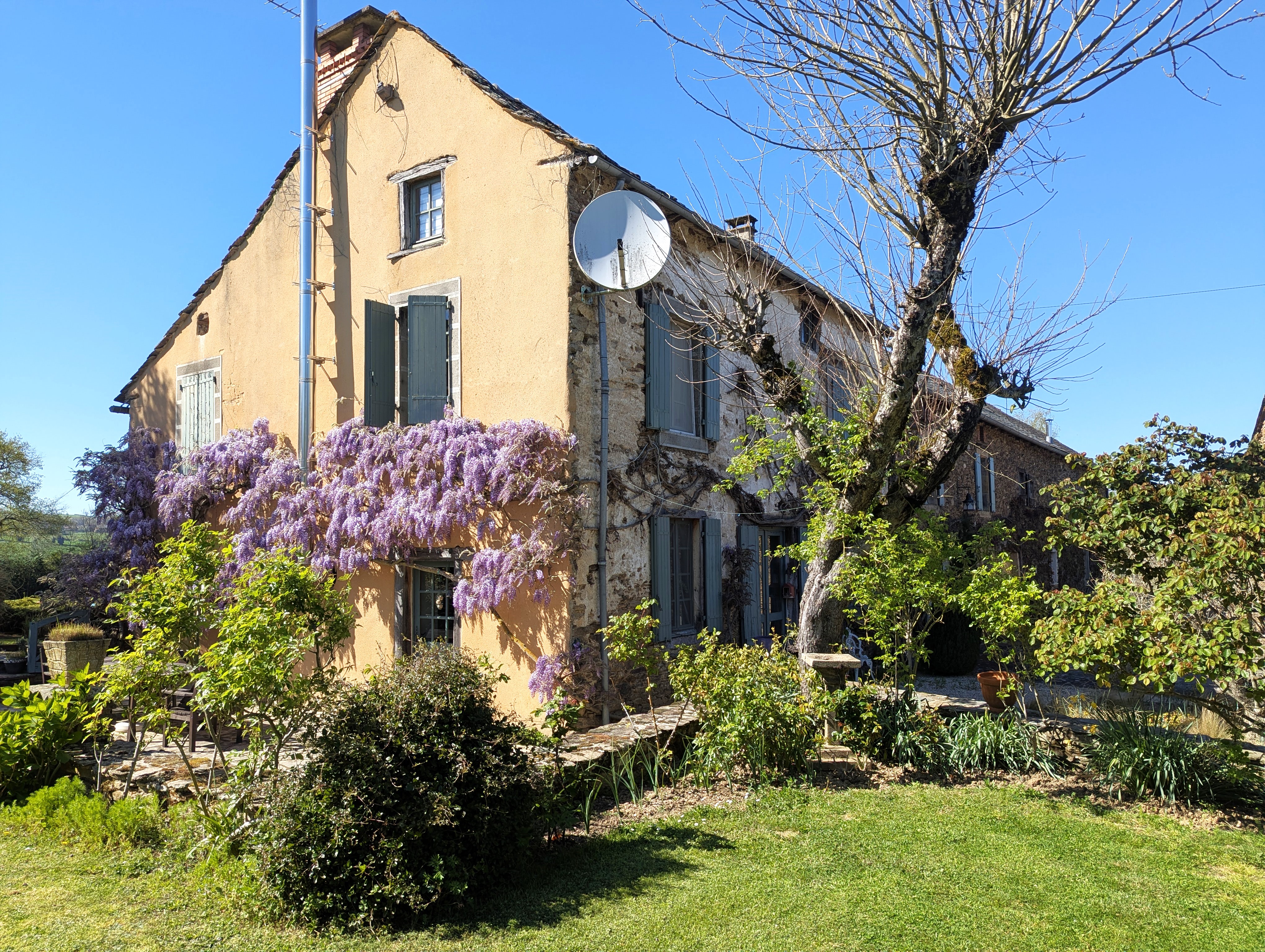 Propriété en France à vendre à Lacapelle-Pinet, Tarn - €669 000 - photo 