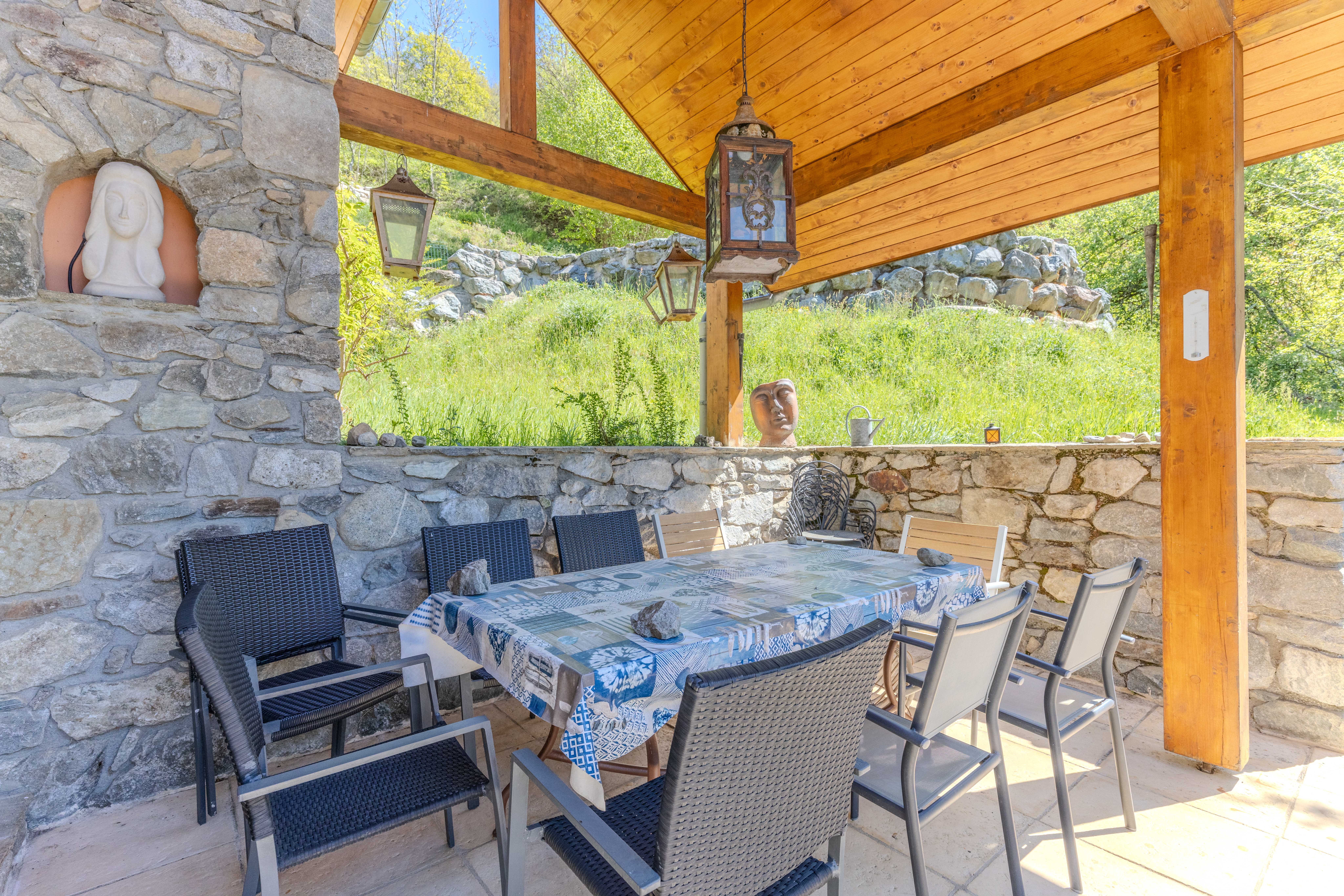French property for sale in Vaujany, Isère - €800,000 - photo 