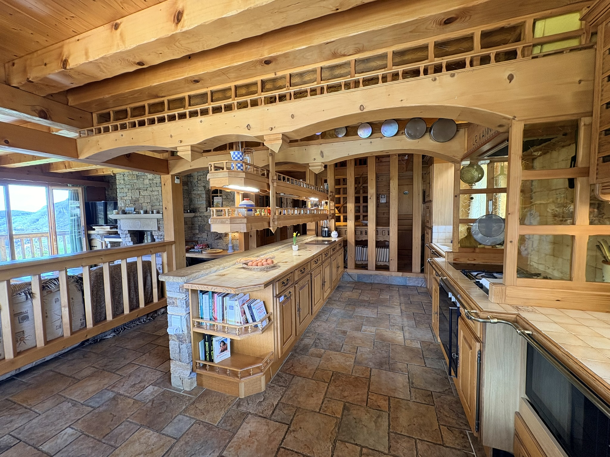Propriété en France à vendre à Faverges-Seythenex, Haute-Savoie - €795 000 - photo 