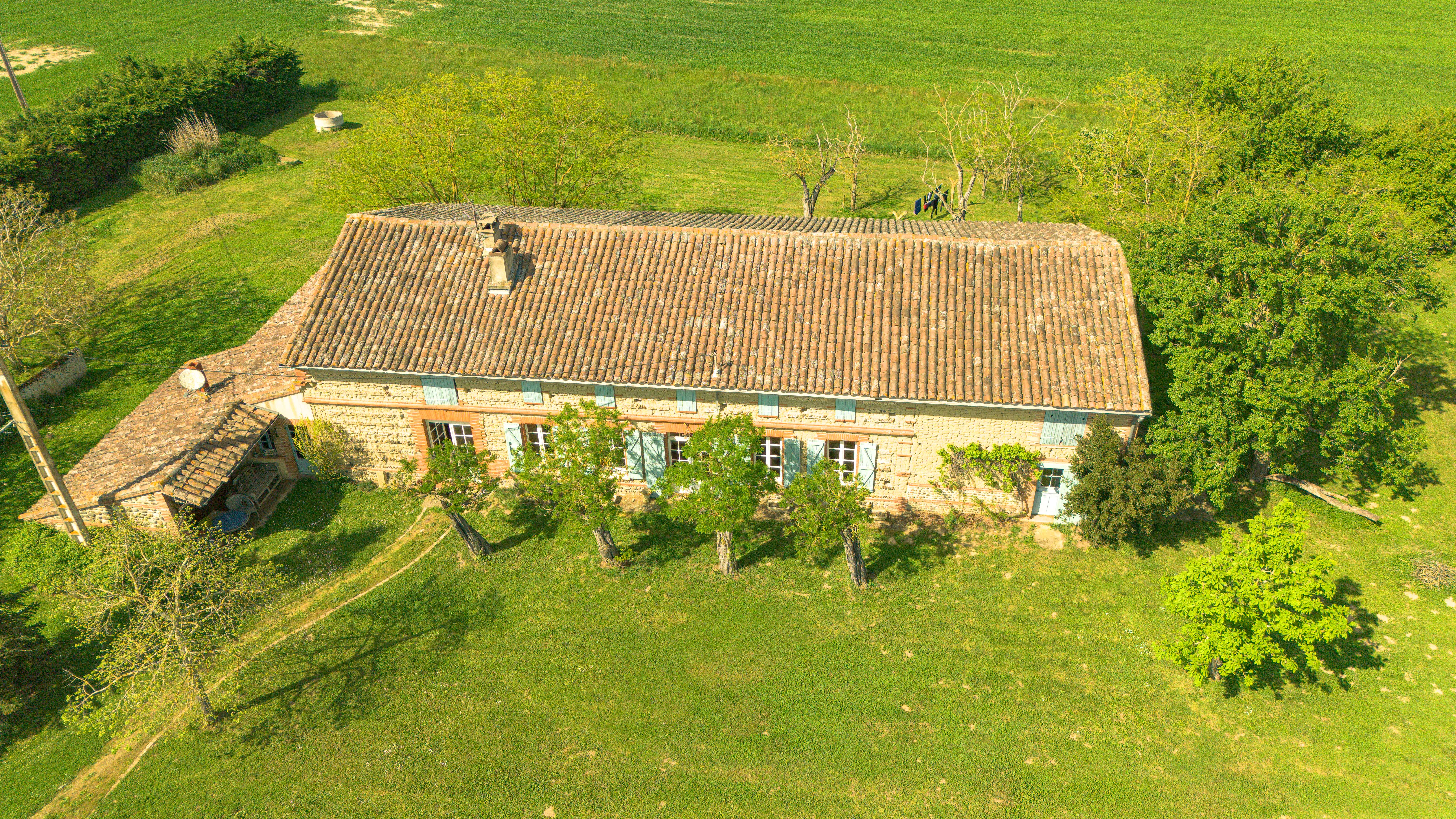 French property for sale in Lavernose-Lacasse, Haute-Garonne - €698,000 - photo 
