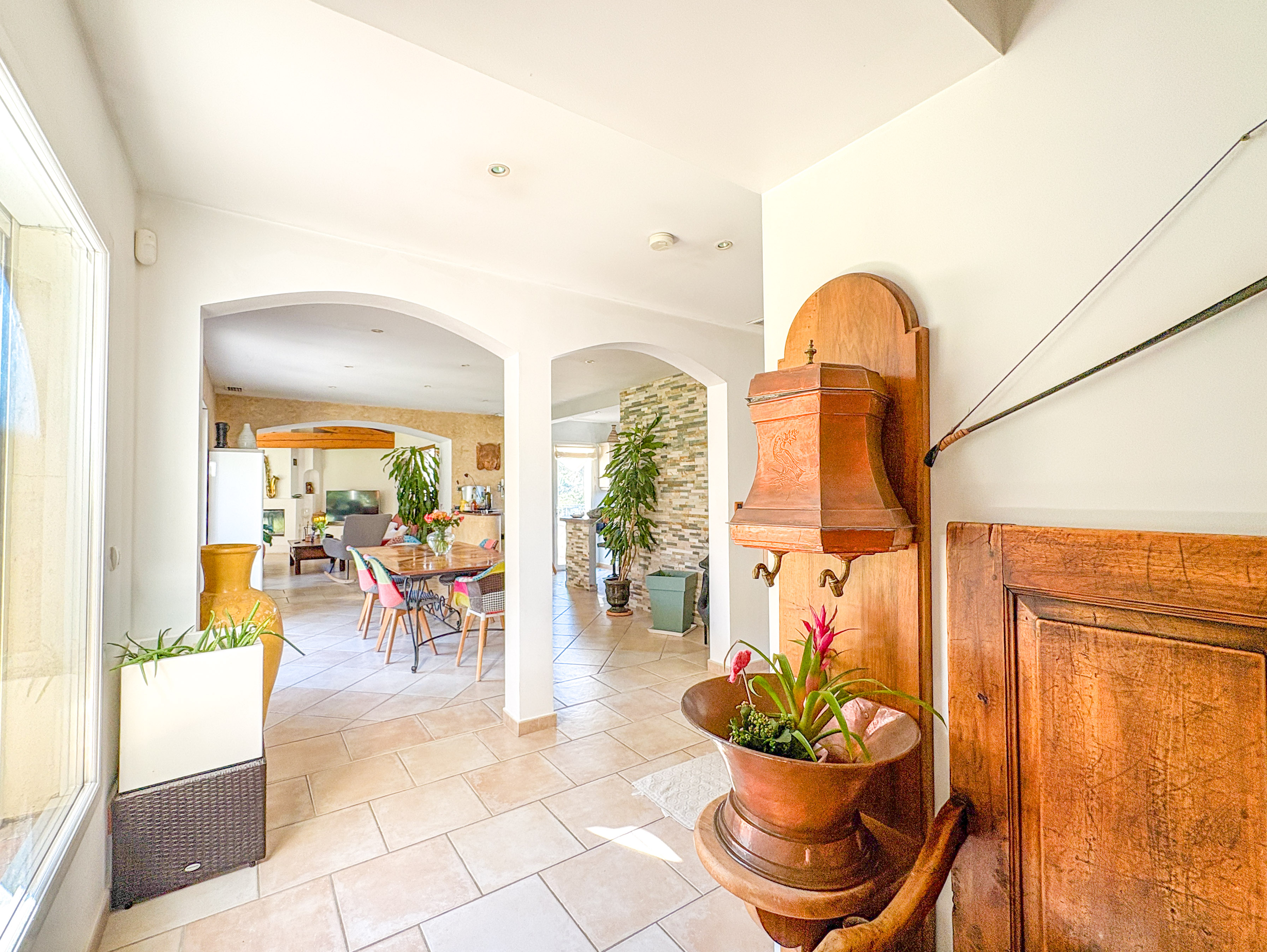 Propriété en France à vendre à Fuveau, Bouches-du-Rhône - €1 275 000 - photo 