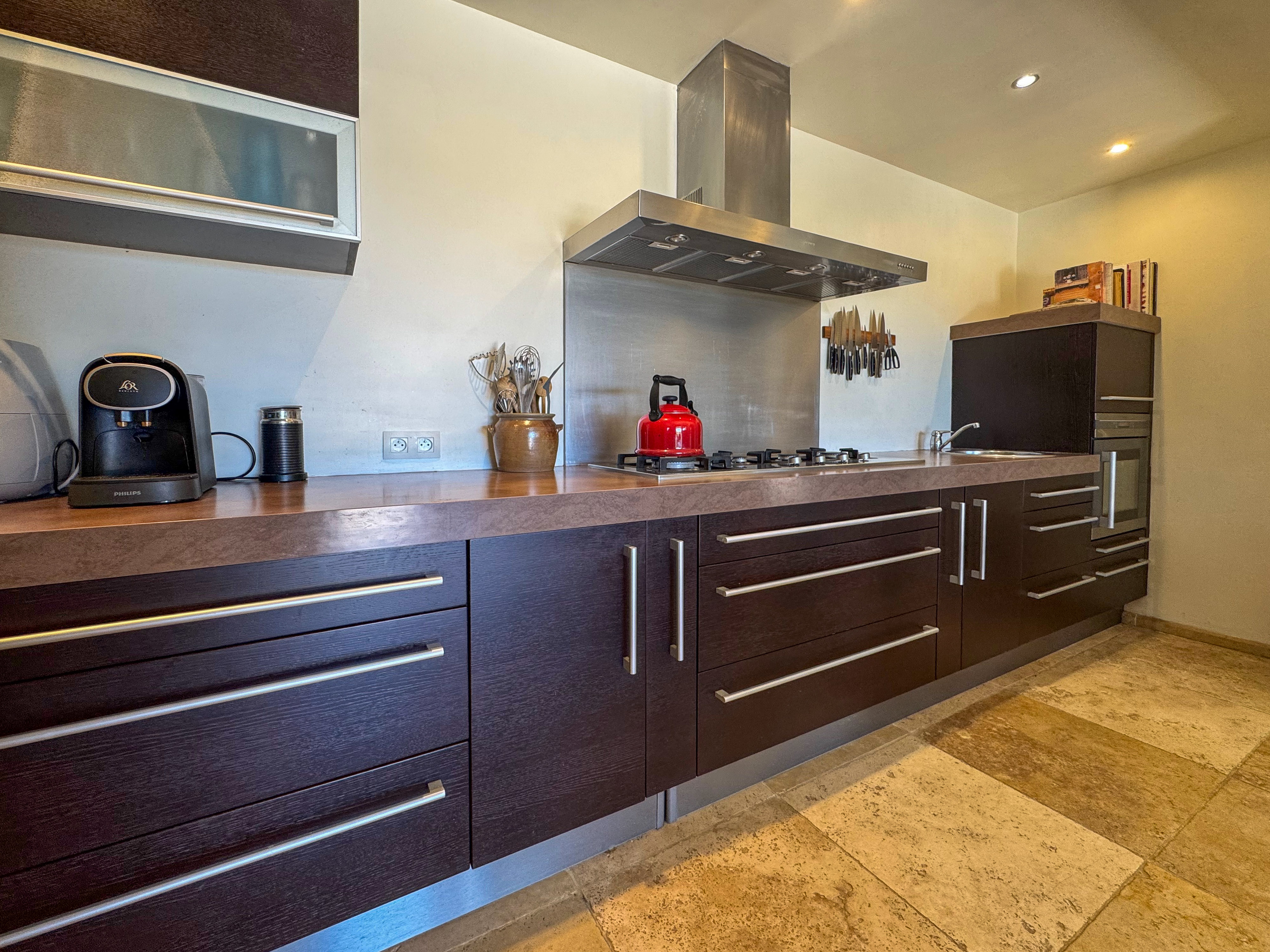 Propriété en France à vendre à Lendou-en-Quercy, Lot - €689 000 - photo 