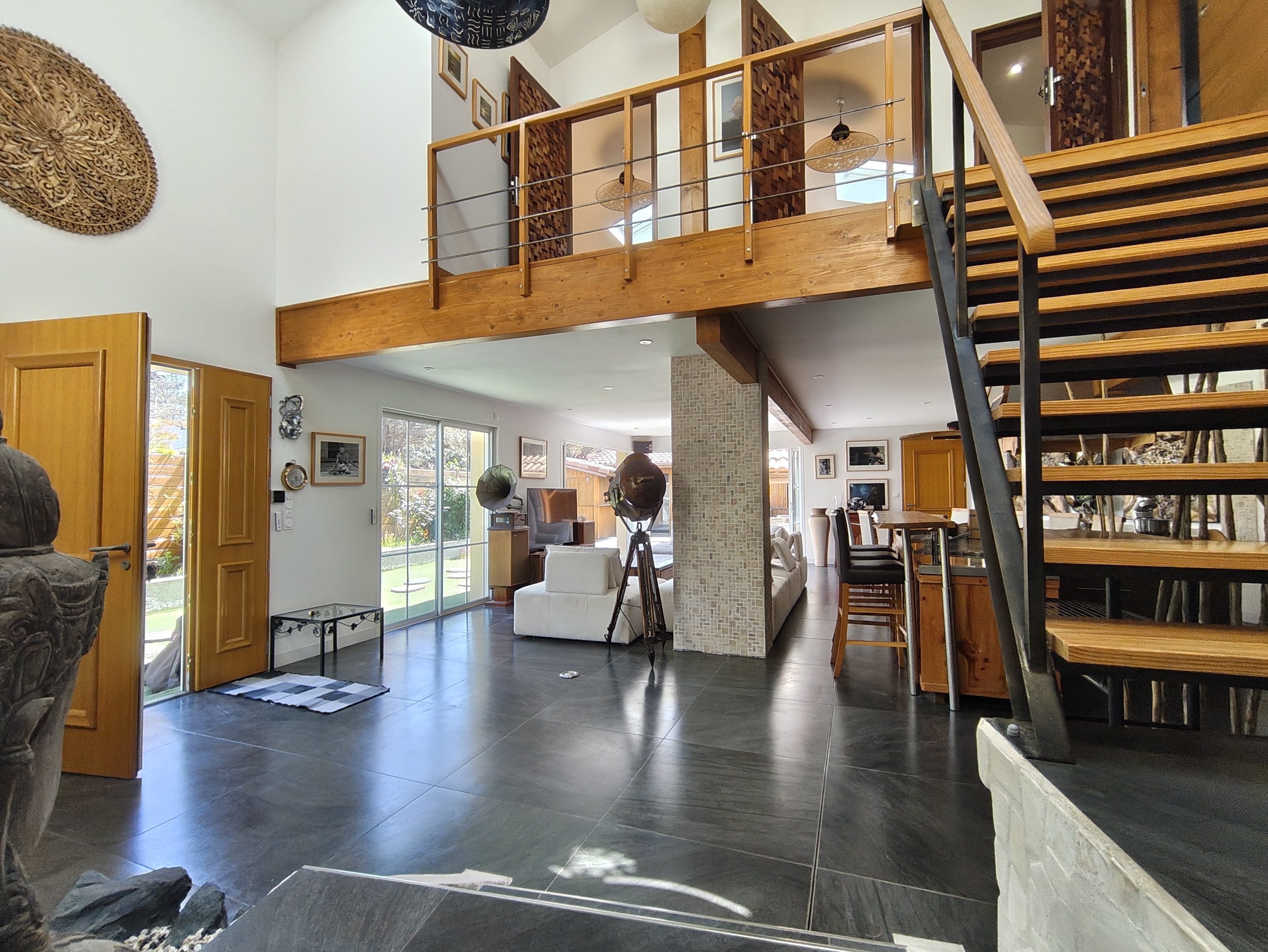 French property for sale in Lacanau, Gironde - €997,500 - photo 