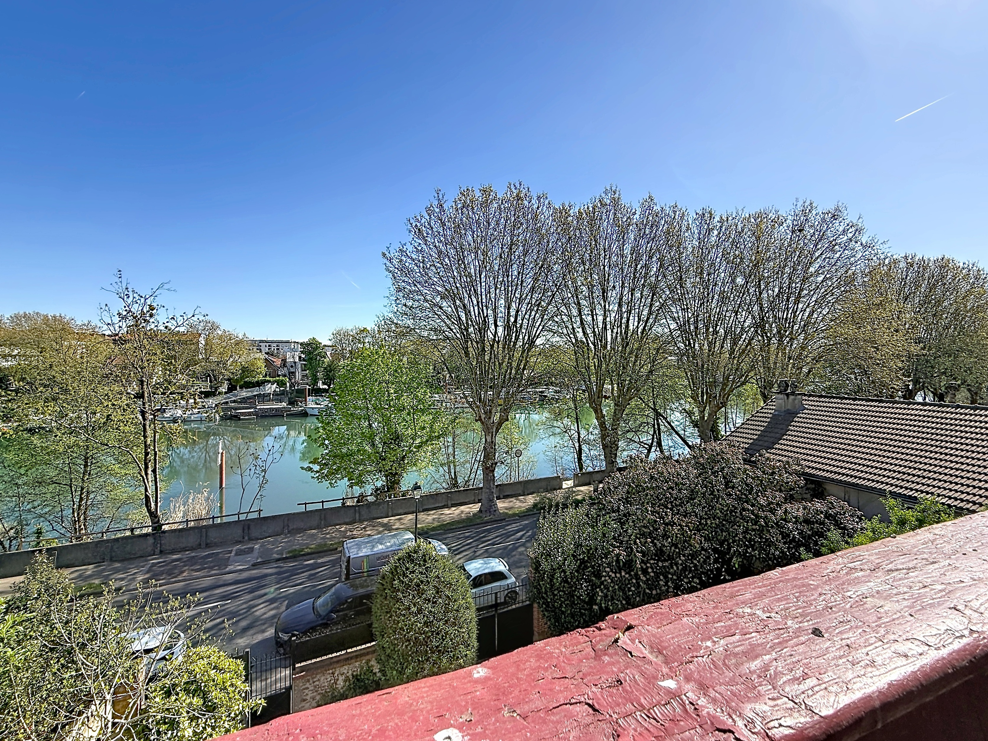 Propriété en France à vendre à Joinville-le-Pont, Val-de-Marne - €2 300 000 - photo 