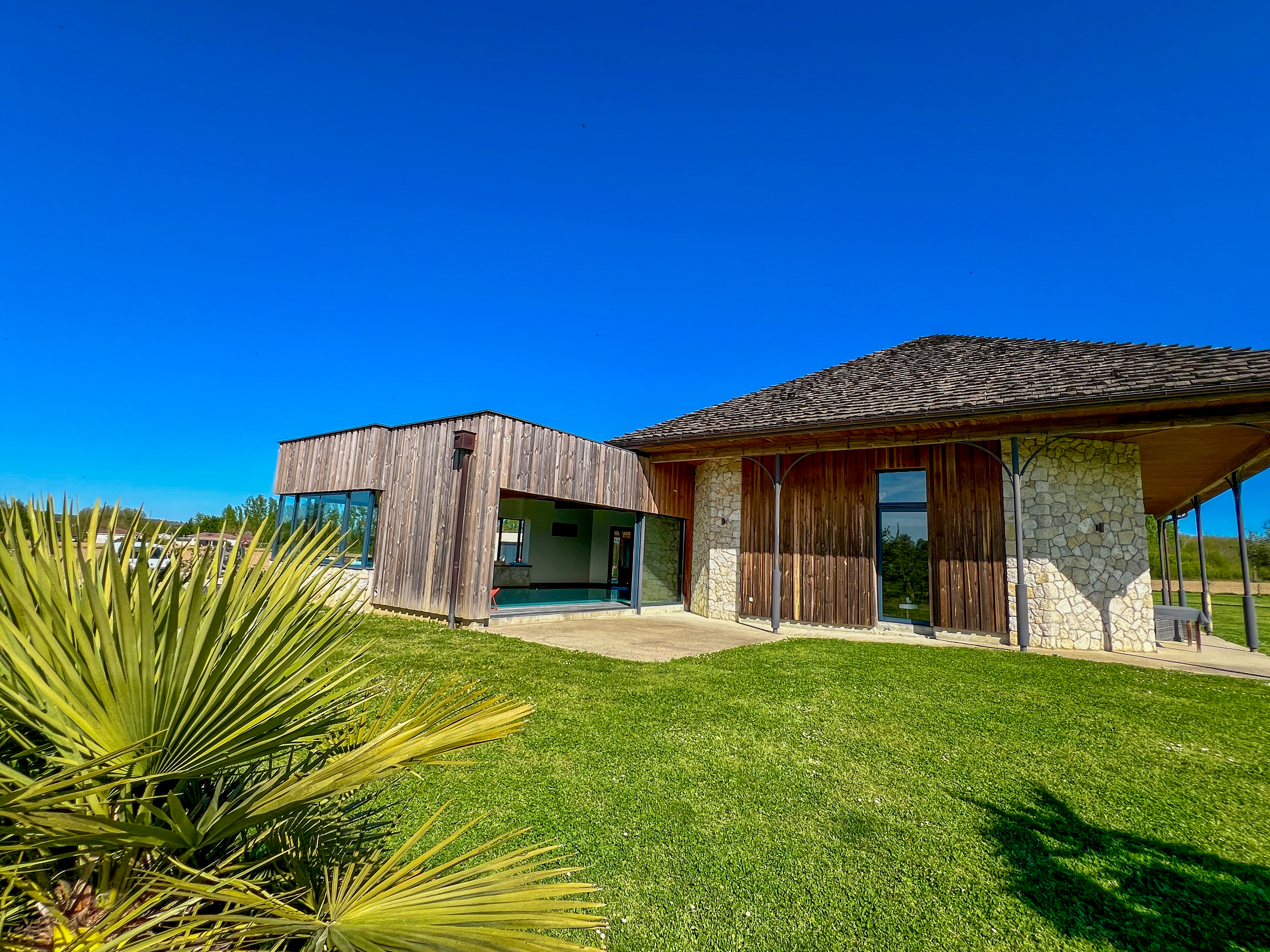 French property for sale in Eymet, Dordogne - €1,500,000 - photo 