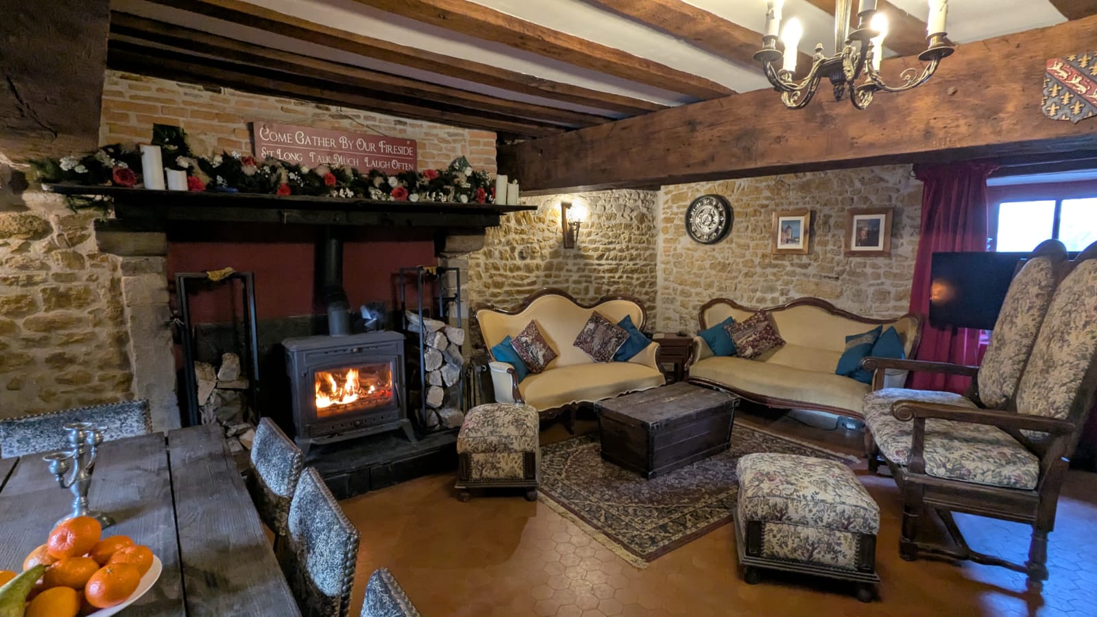 Propriété en France à vendre à Arnac-la-Poste, Haute-Vienne - €401 740 - photo 