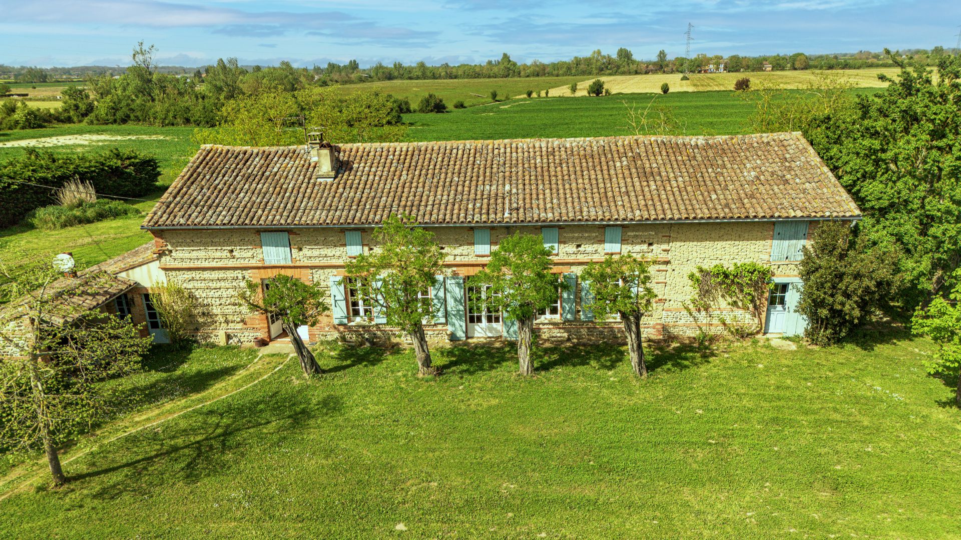French property for sale in Lavernose-Lacasse, Haute-Garonne - €698,000 - photo 