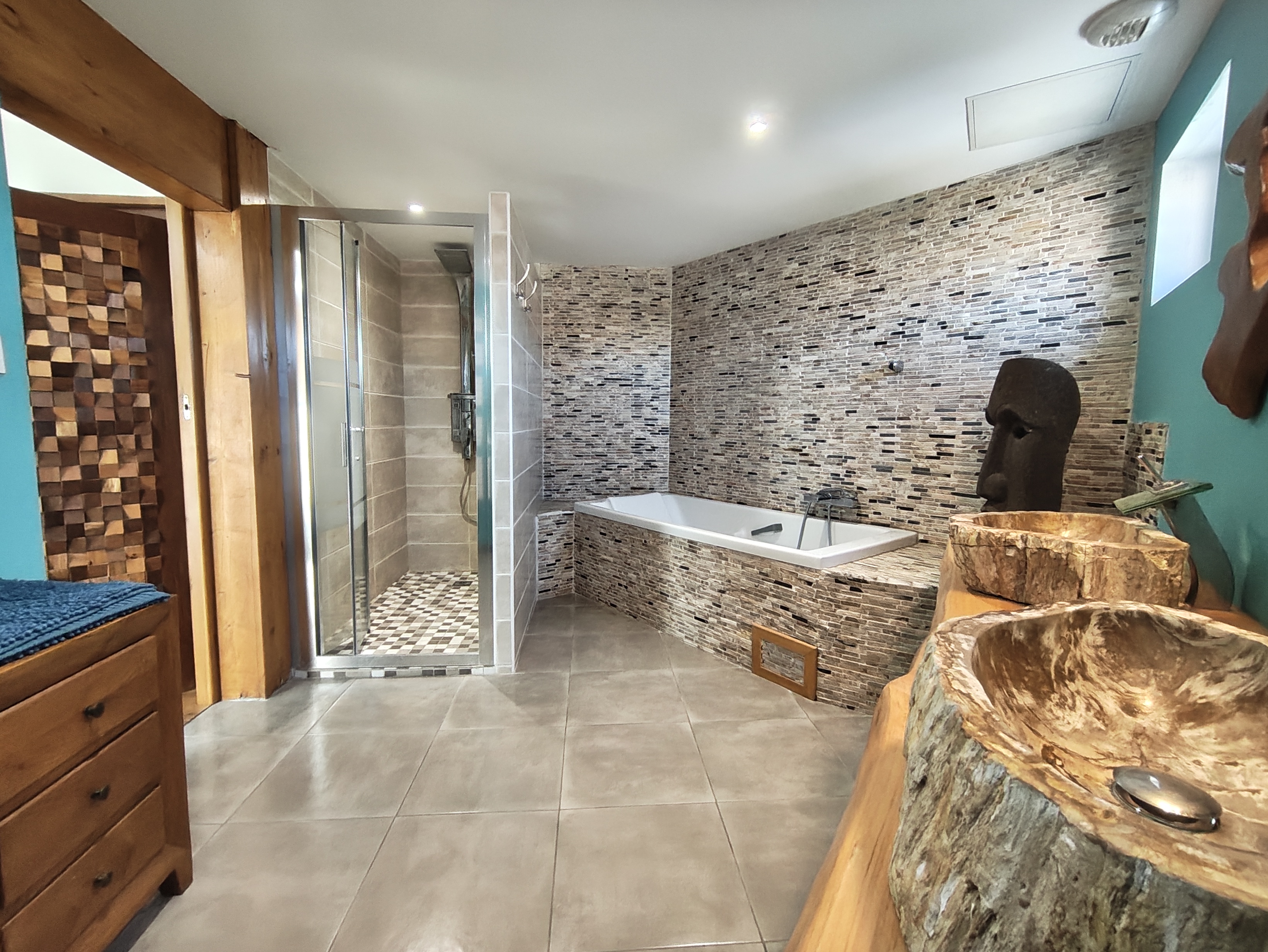 French property for sale in Lacanau, Gironde - €997,500 - photo 