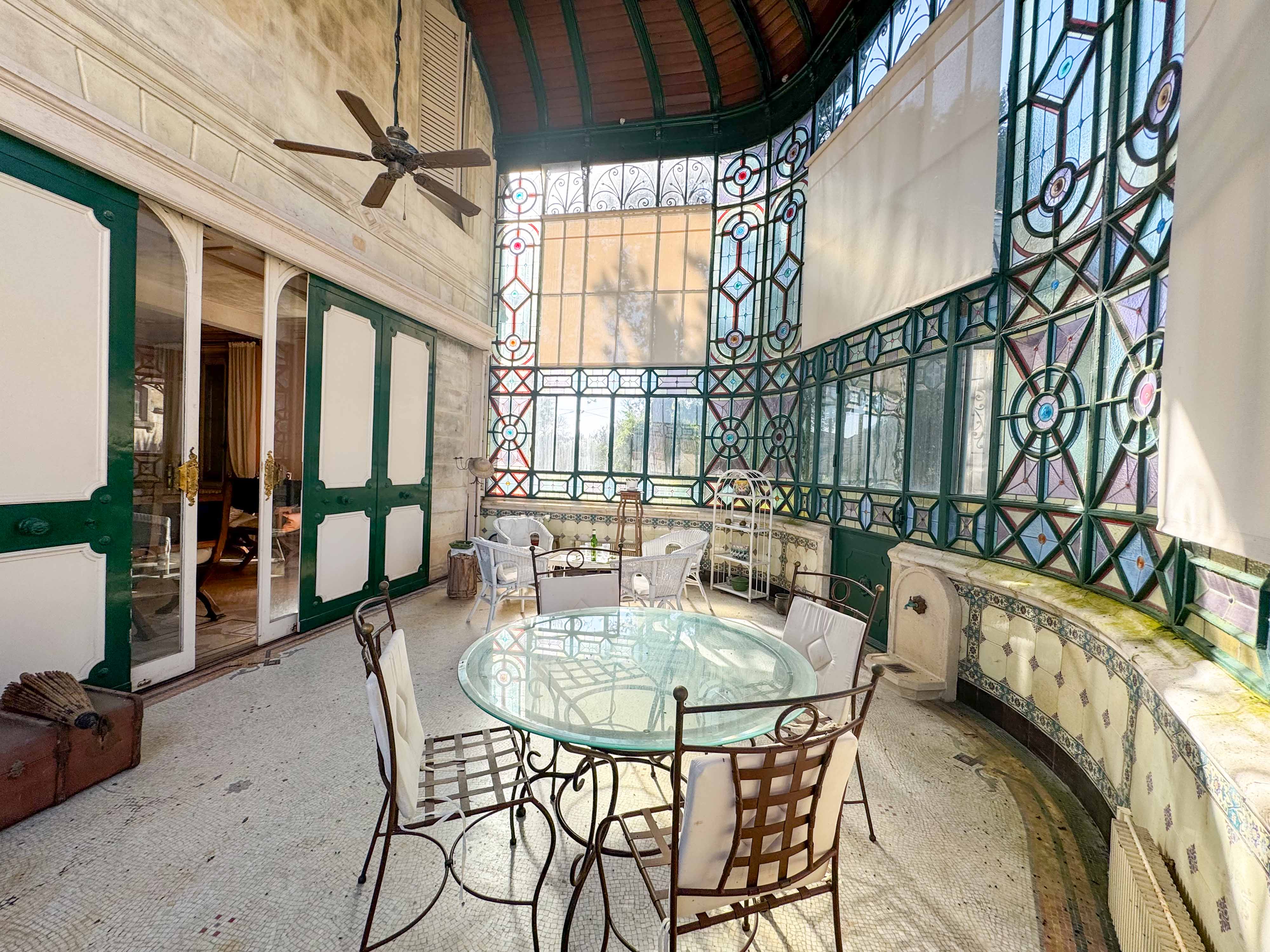 Propriété en France à vendre à Aumagne, Charente-Maritime - €879 800 - photo 