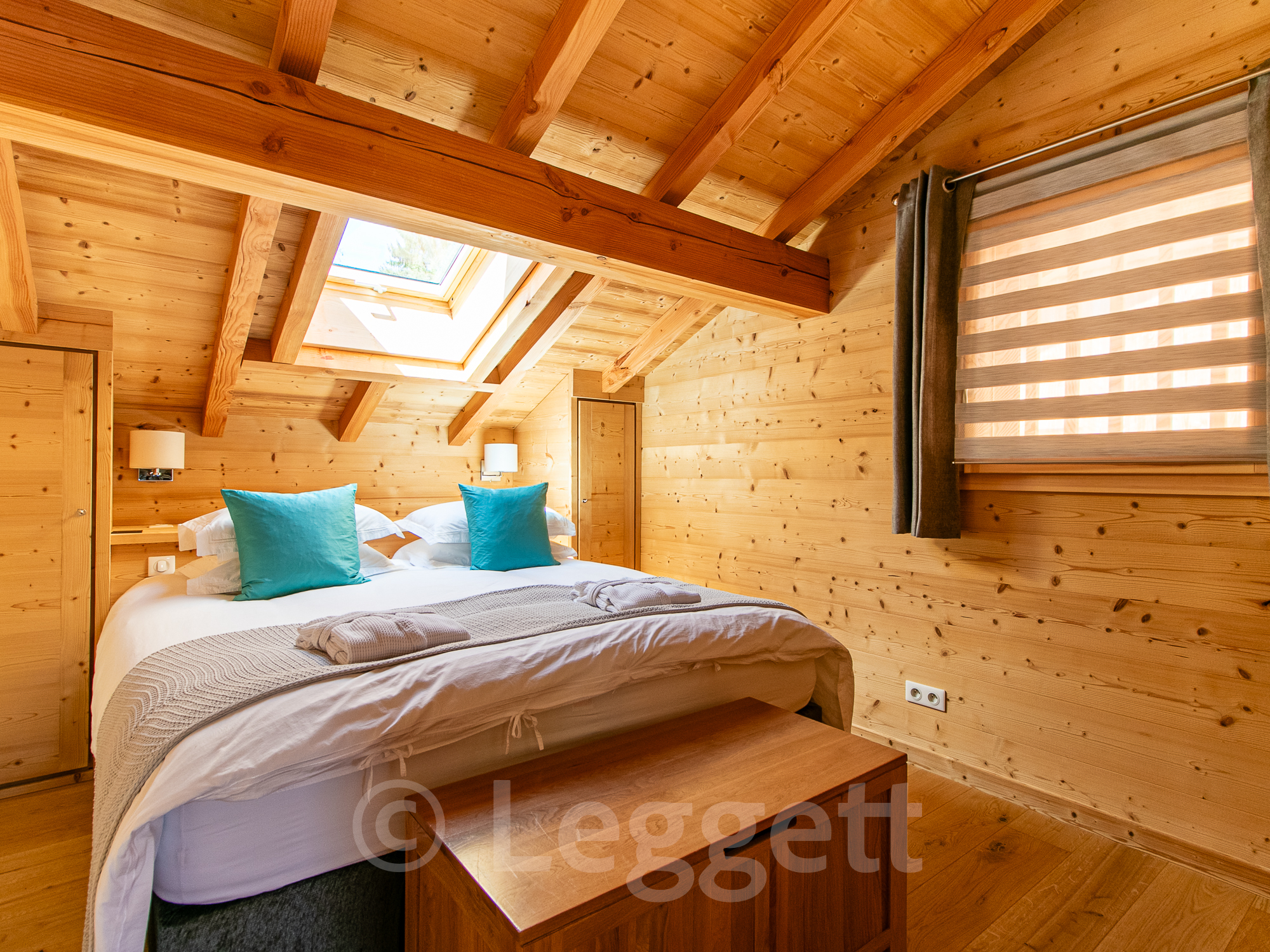 French property for sale in Samoëns, Haute-Savoie - €975,000 - photo 