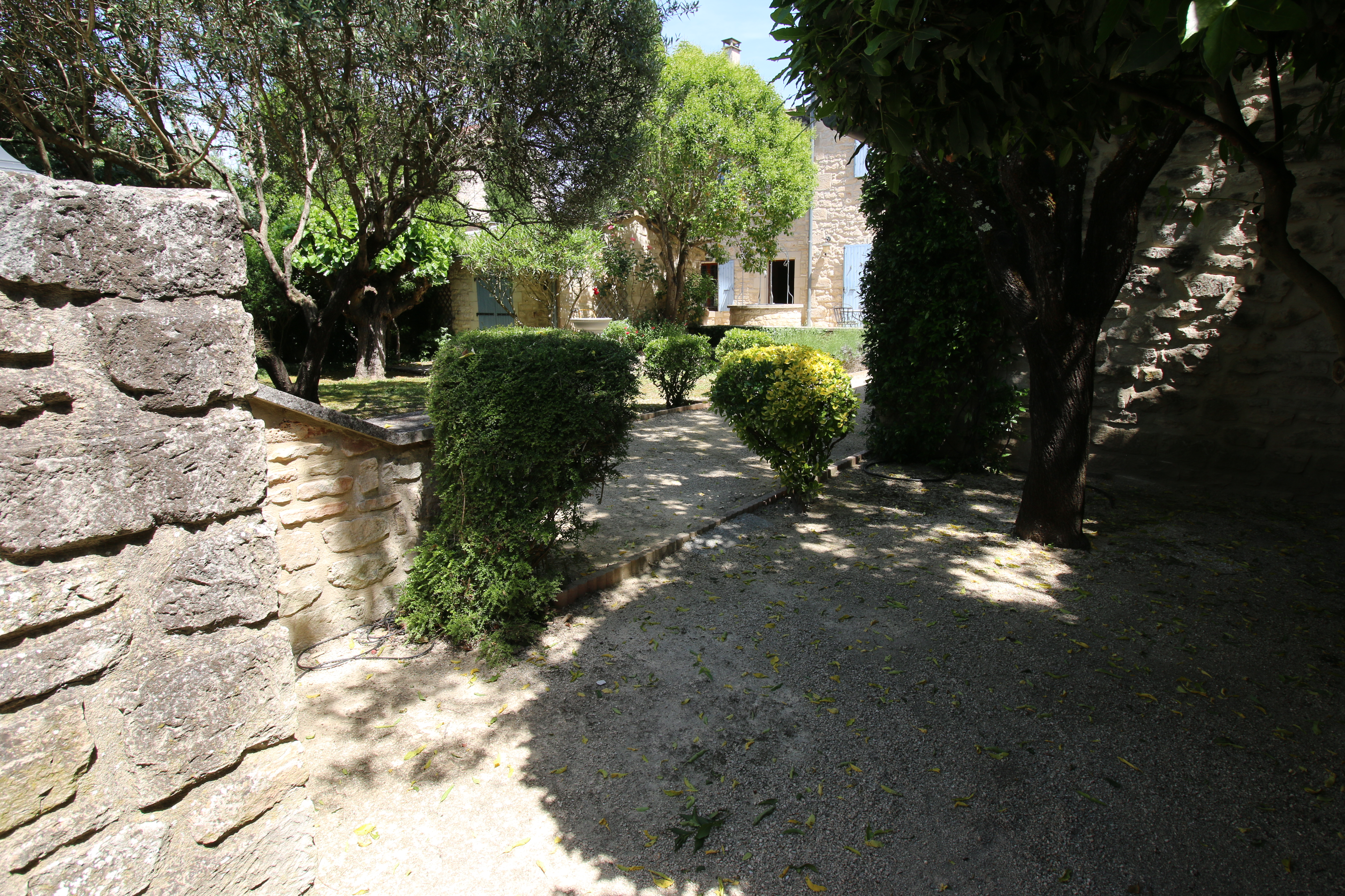 French property for sale in Barjac, Gard - €645,000 - photo 