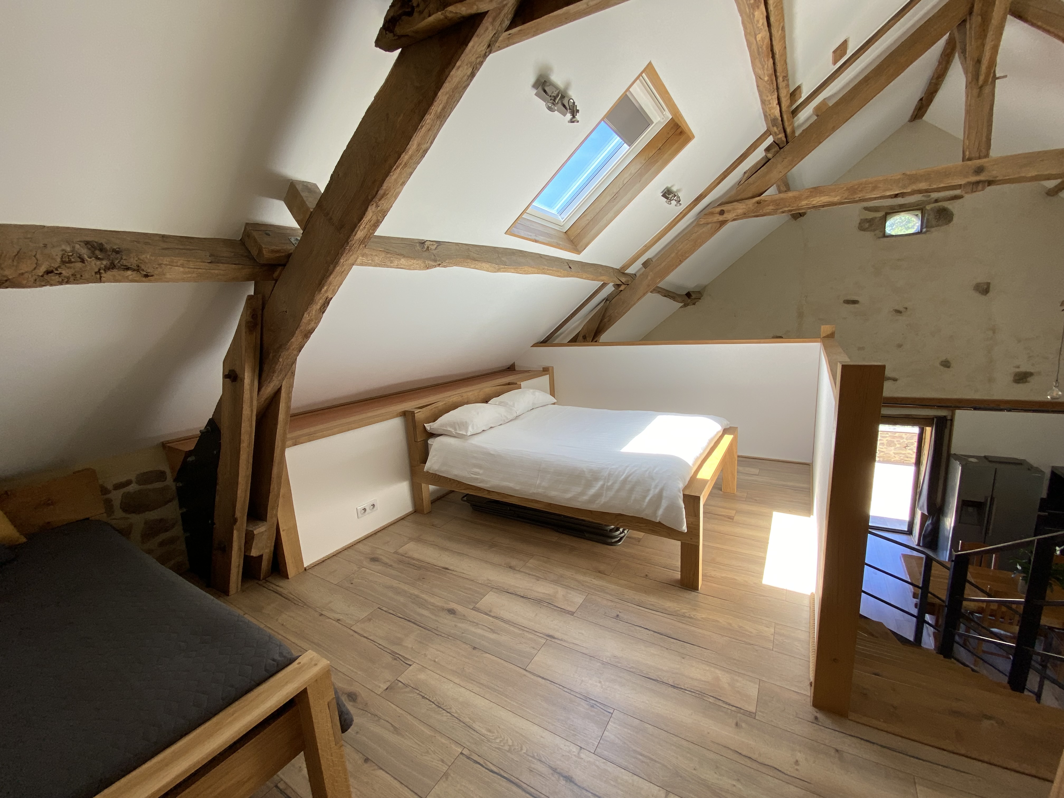 Propriété en France à vendre à Saint-Hilaire-les-Courbes, Corrèze - €696 960 - photo 