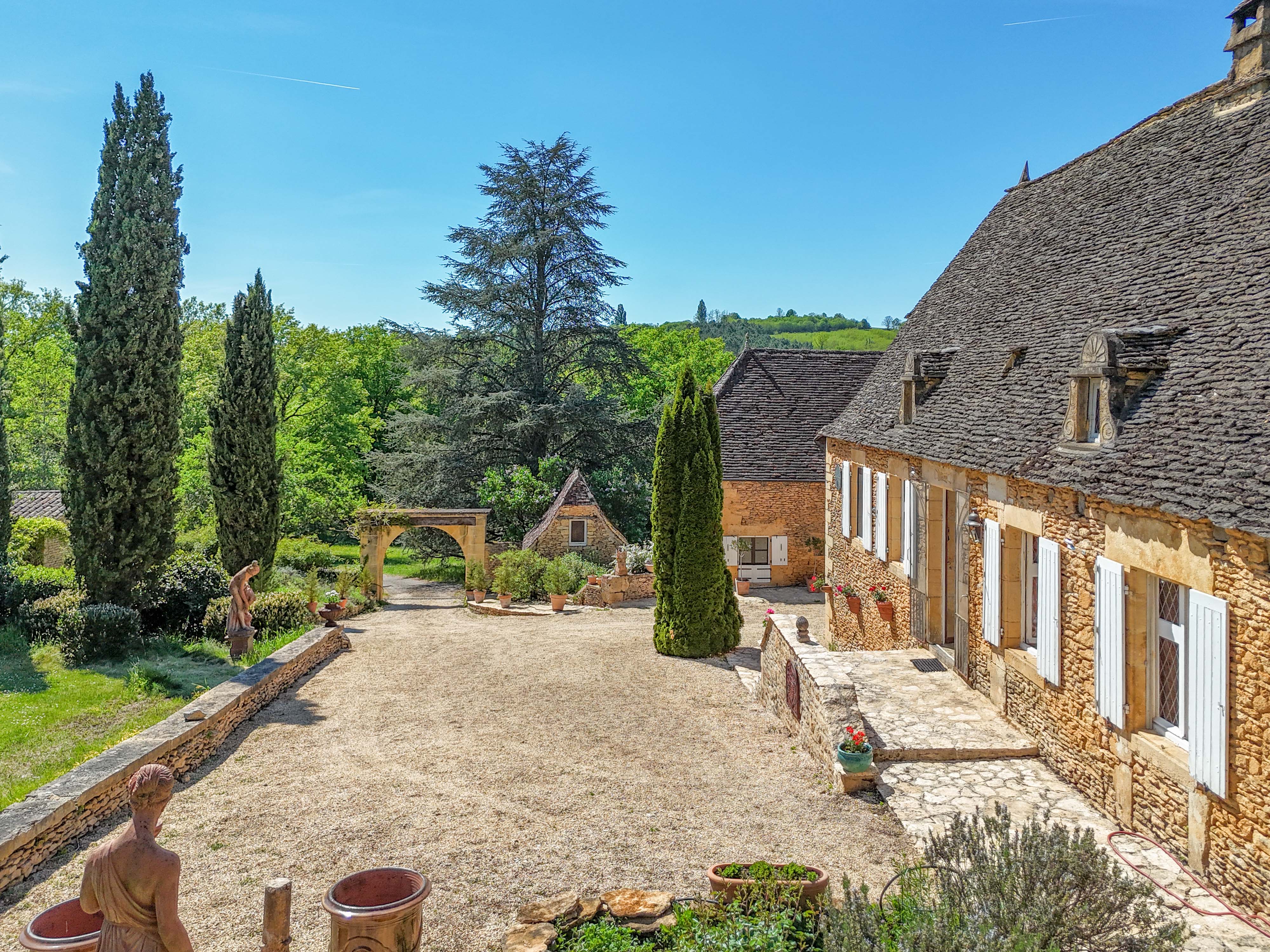 French property for sale in La Chapelle-Aubareil, Dordogne - €895,000 - photo 