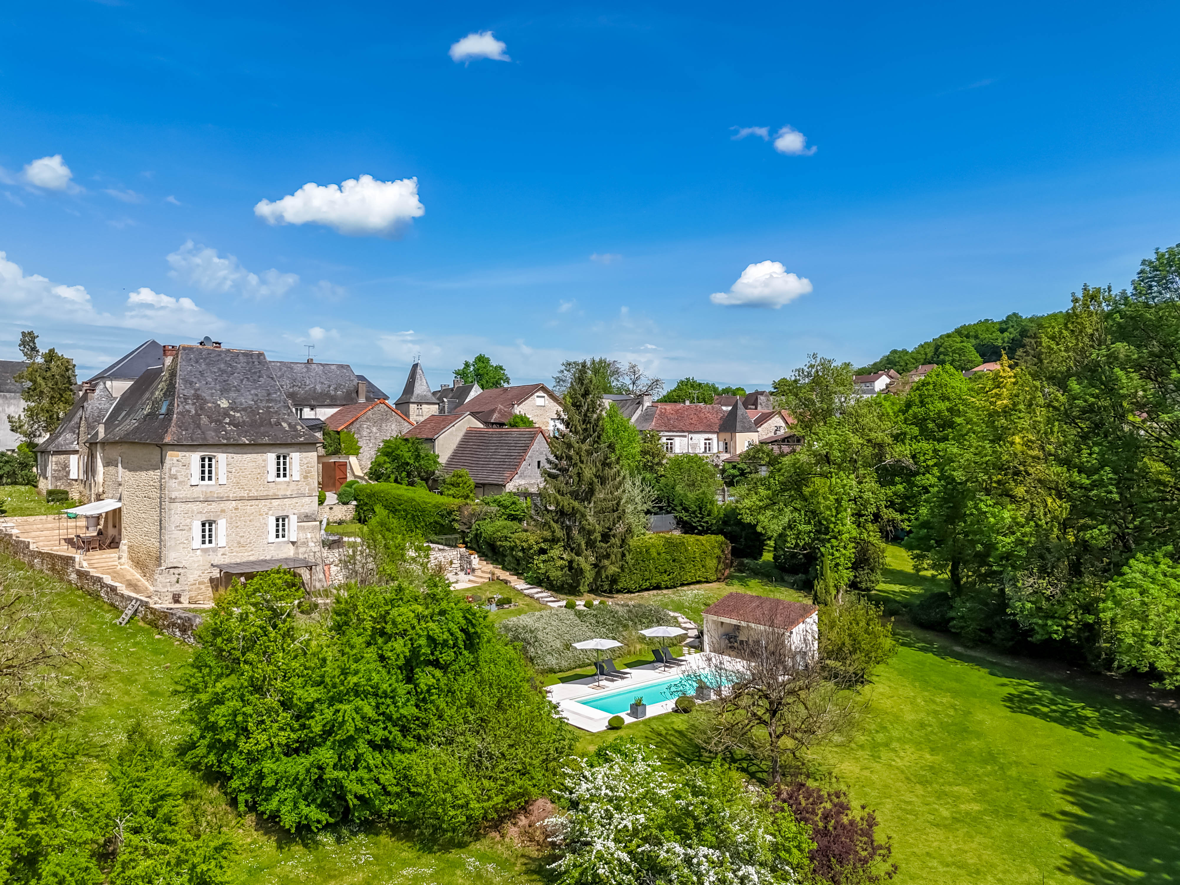 French property for sale in La Bachellerie, Dordogne - €680,000 - photo 