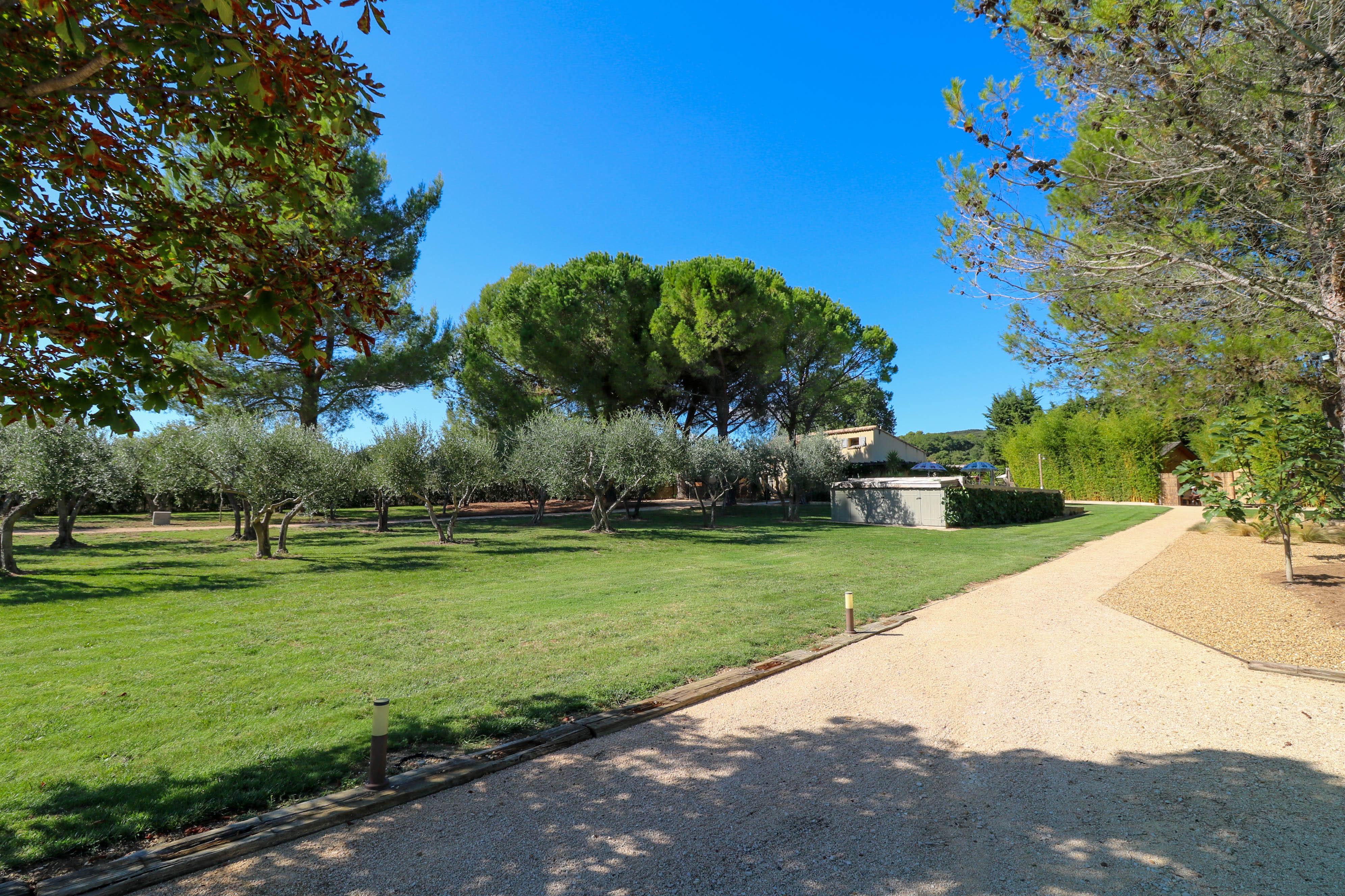 French property for sale in Uzès, Gard - €525,000 - photo 