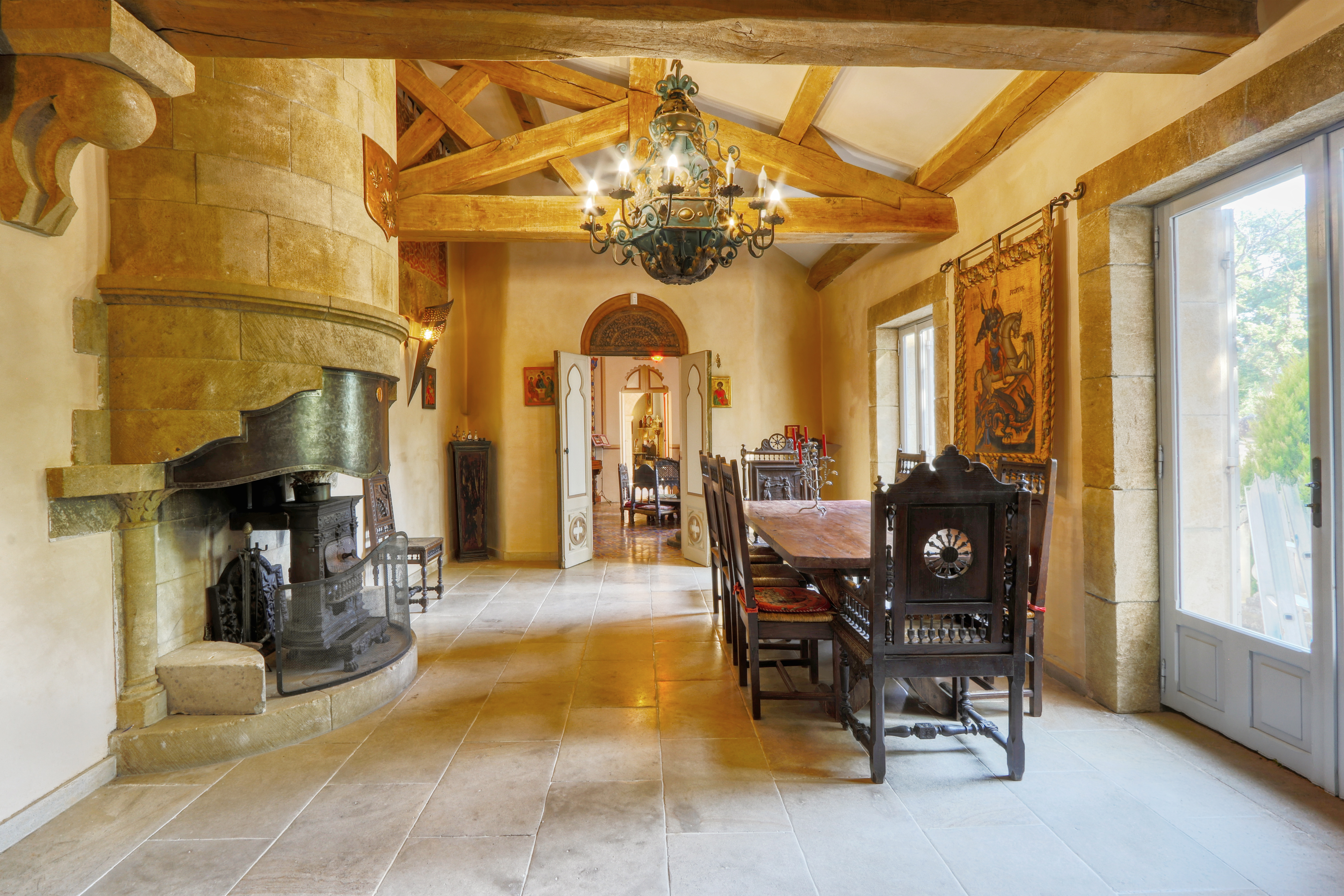 Propriété en France à vendre à Lourmarin, Vaucluse - €1 700 000 - photo 