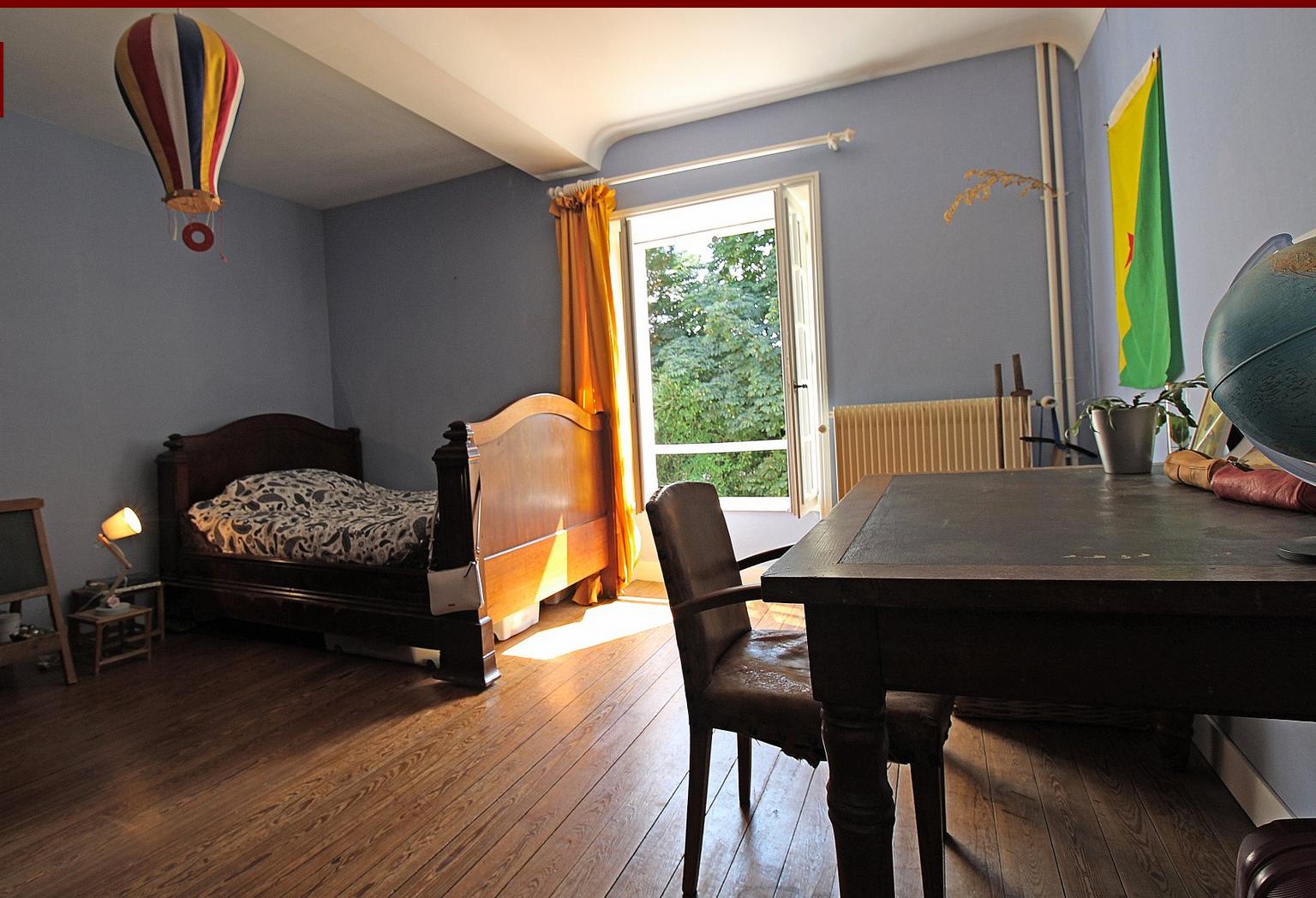 Propriété en France à vendre à Moult-Chicheboville, Calvados - €648 900 - photo 