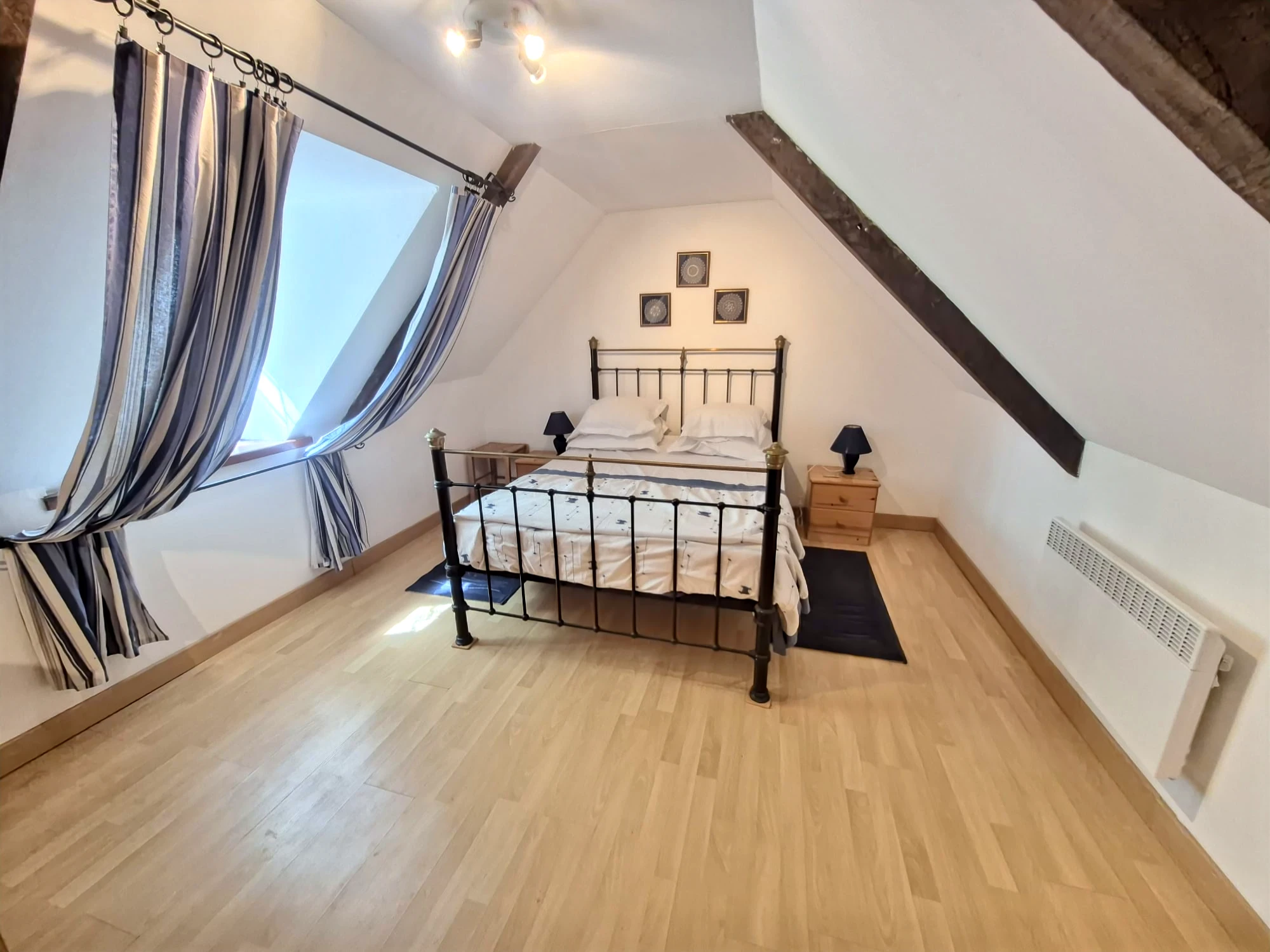 French property for sale in Loguivy-Plougras, Côtes-d'Armor - €662,500 - photo 