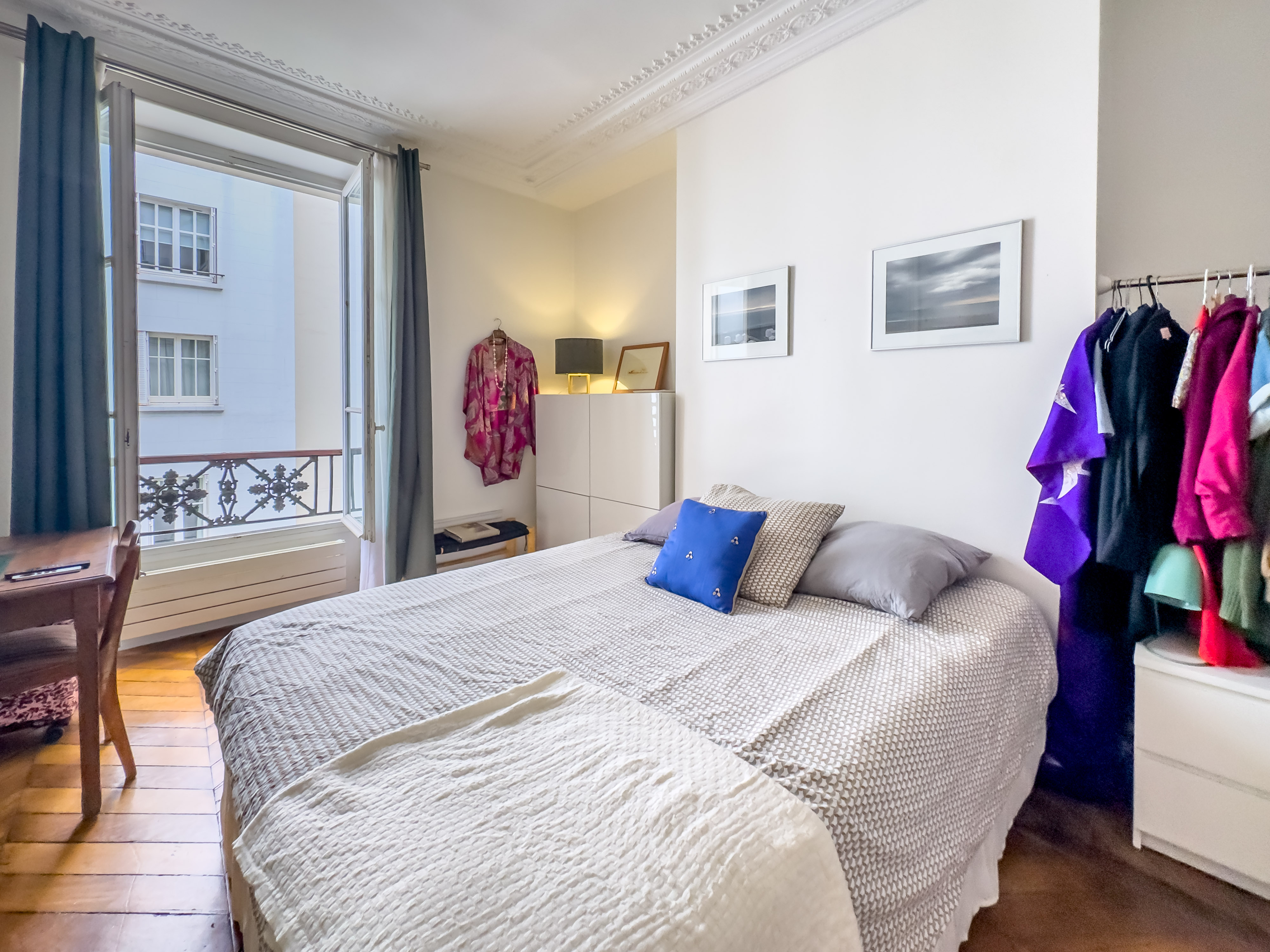 French property for sale in Paris 10e Arrondissement, Paris - €920,000 - photo 
