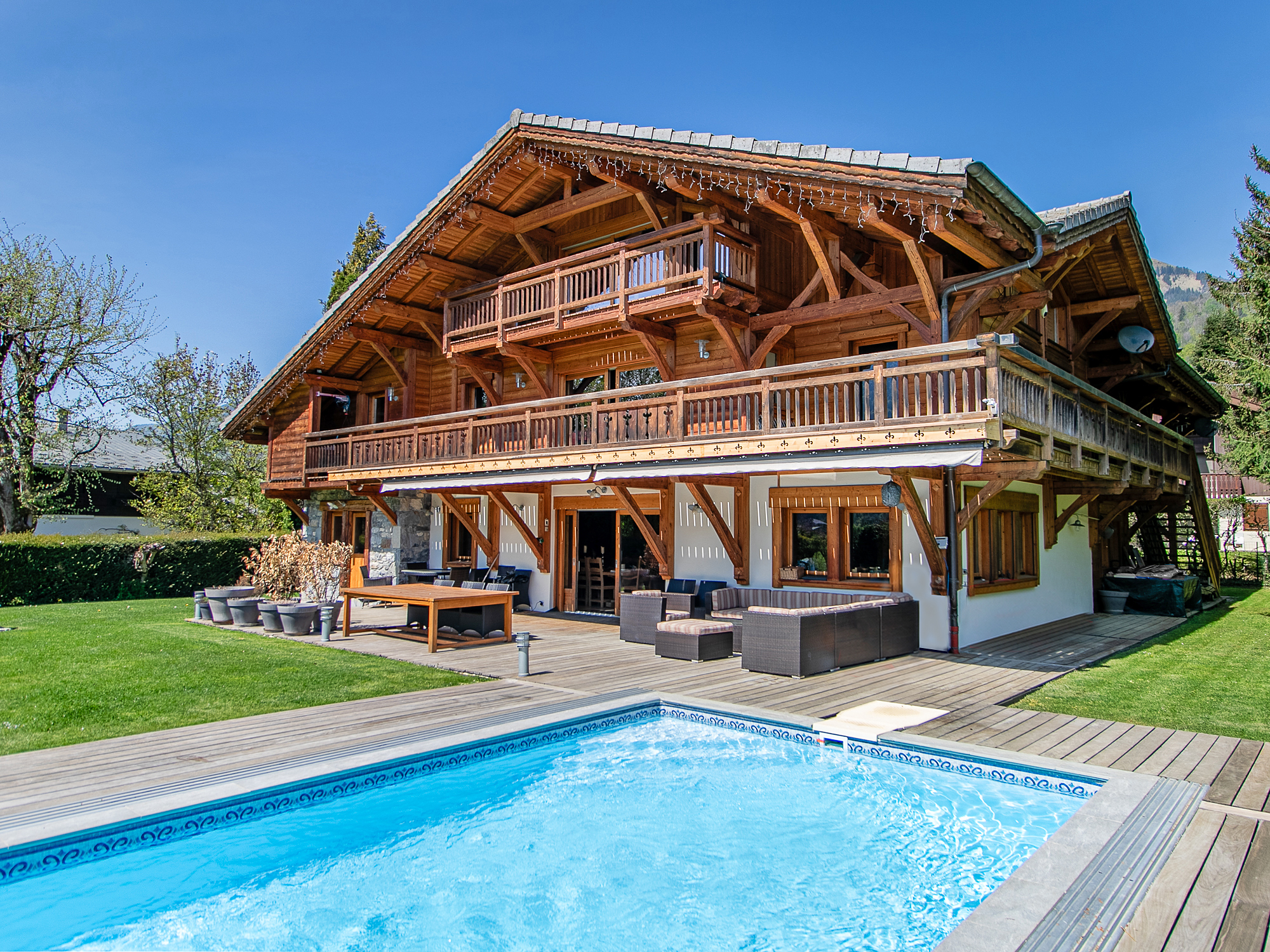 Propriété en France à vendre à Samoëns, Haute-Savoie - €2 850 000 - photo 