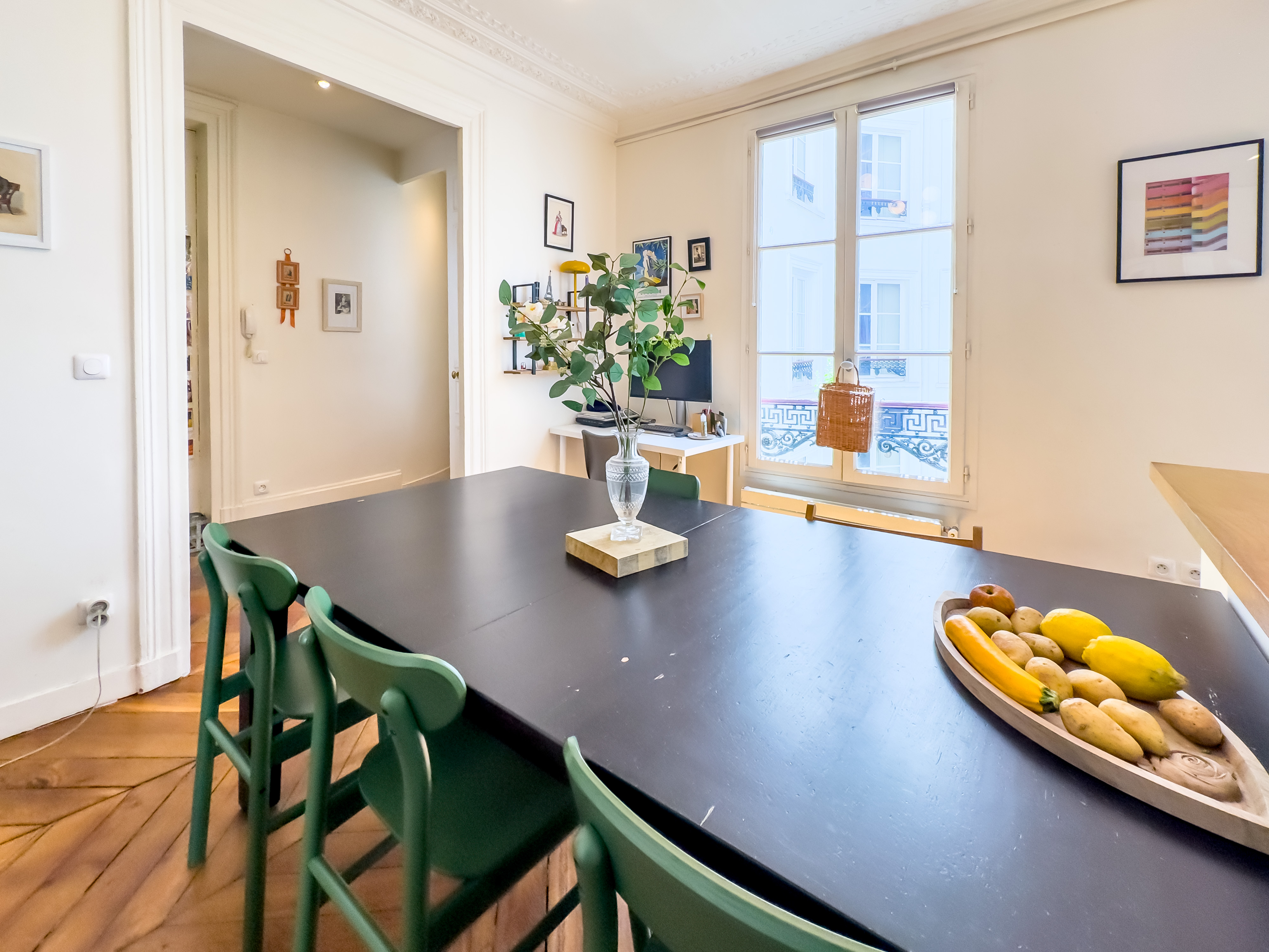French property for sale in Paris 10e Arrondissement, Paris - €920,000 - photo 