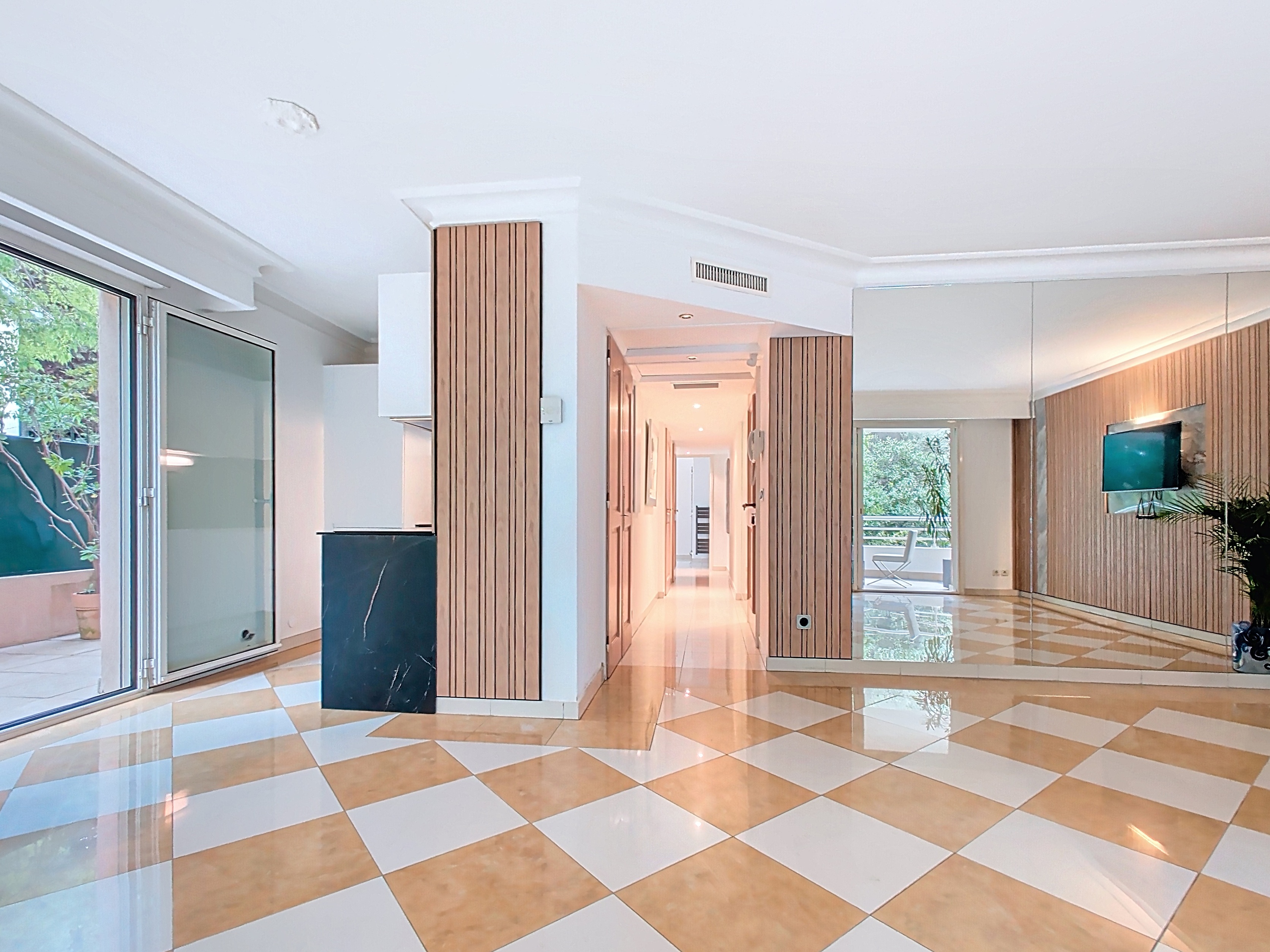 Propriété en France à vendre à Cannes, Alpes-Maritimes - €529 000 - photo 
