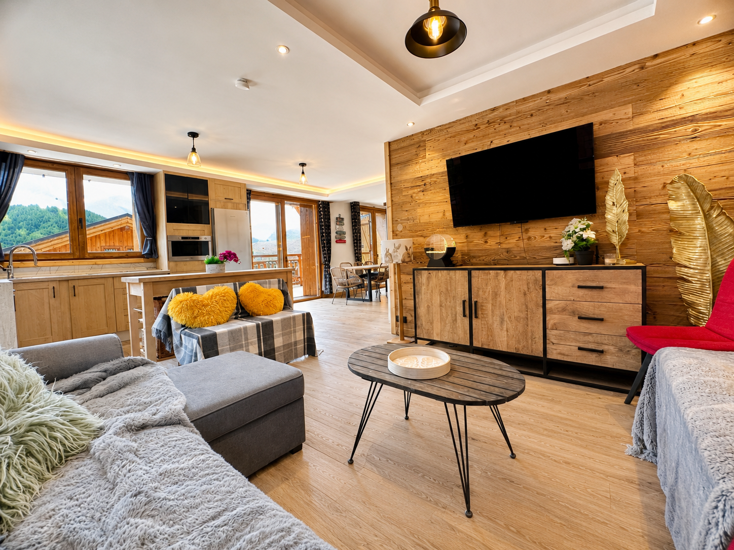French property for sale in Champagny-en-Vanoise, Savoie - €1,699,000 - photo 