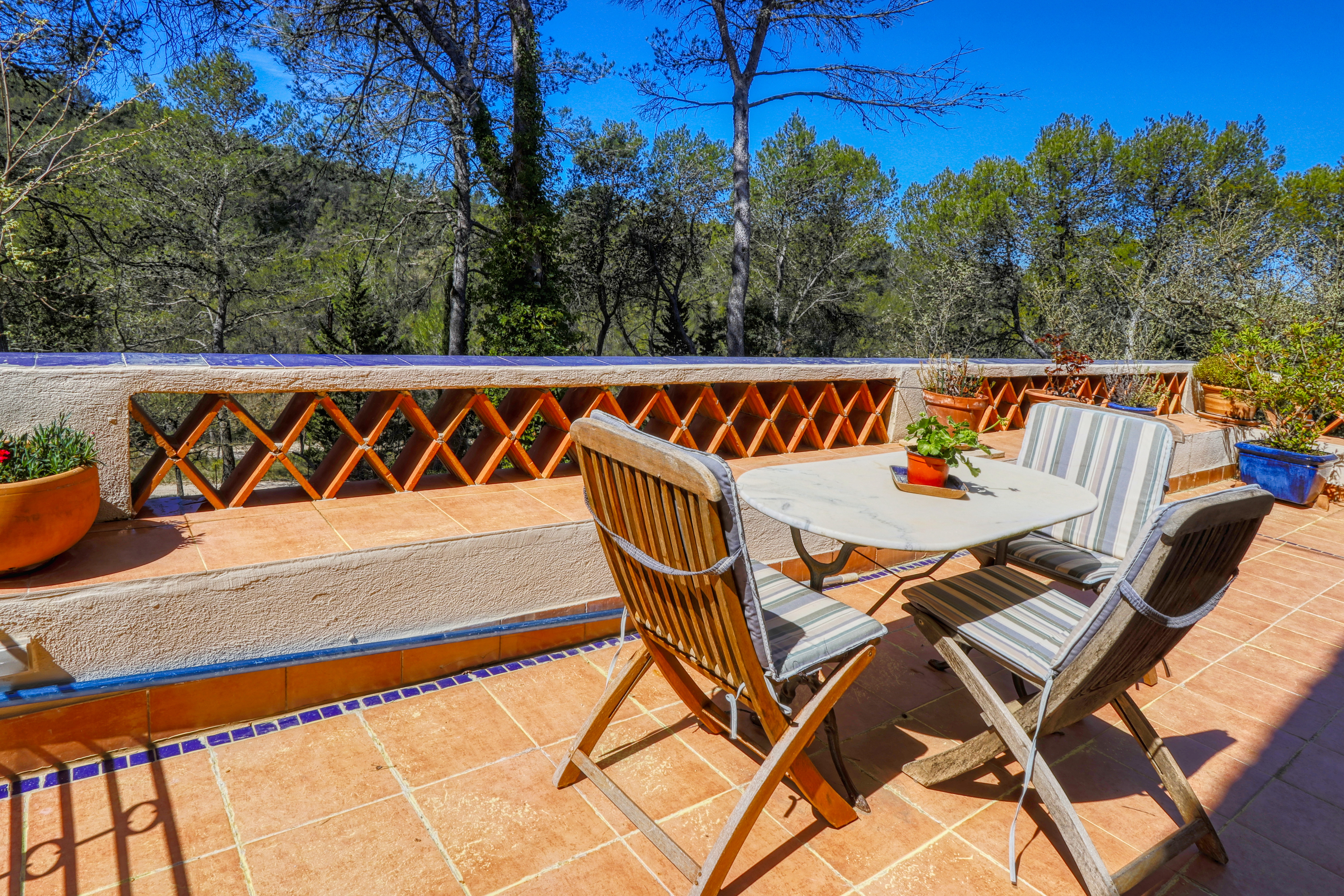 French property for sale in Belcodène, Bouches-du-Rhône - €825,000 - photo 