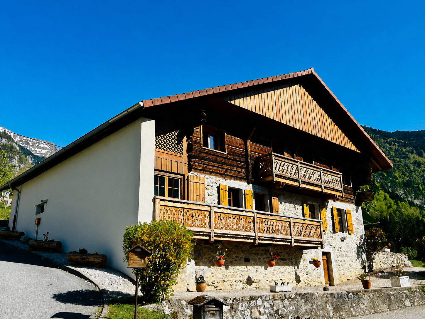 French property for sale in Glières-Val-de-Borne, Haute-Savoie - €950,000 - photo 