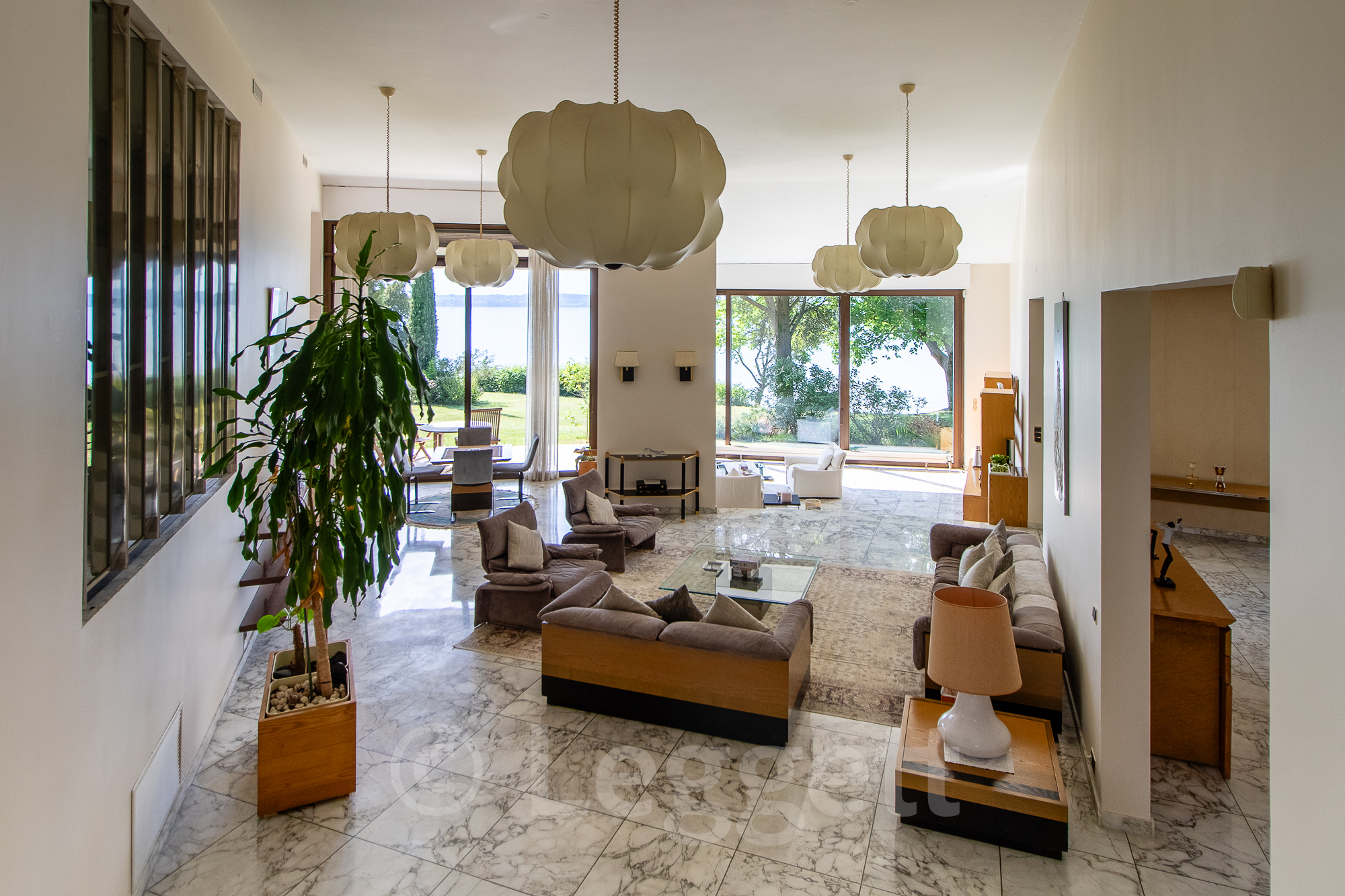 Propriété en France à vendre à Anthy-sur-Léman, Haute-Savoie - €15 000 000 - photo 
