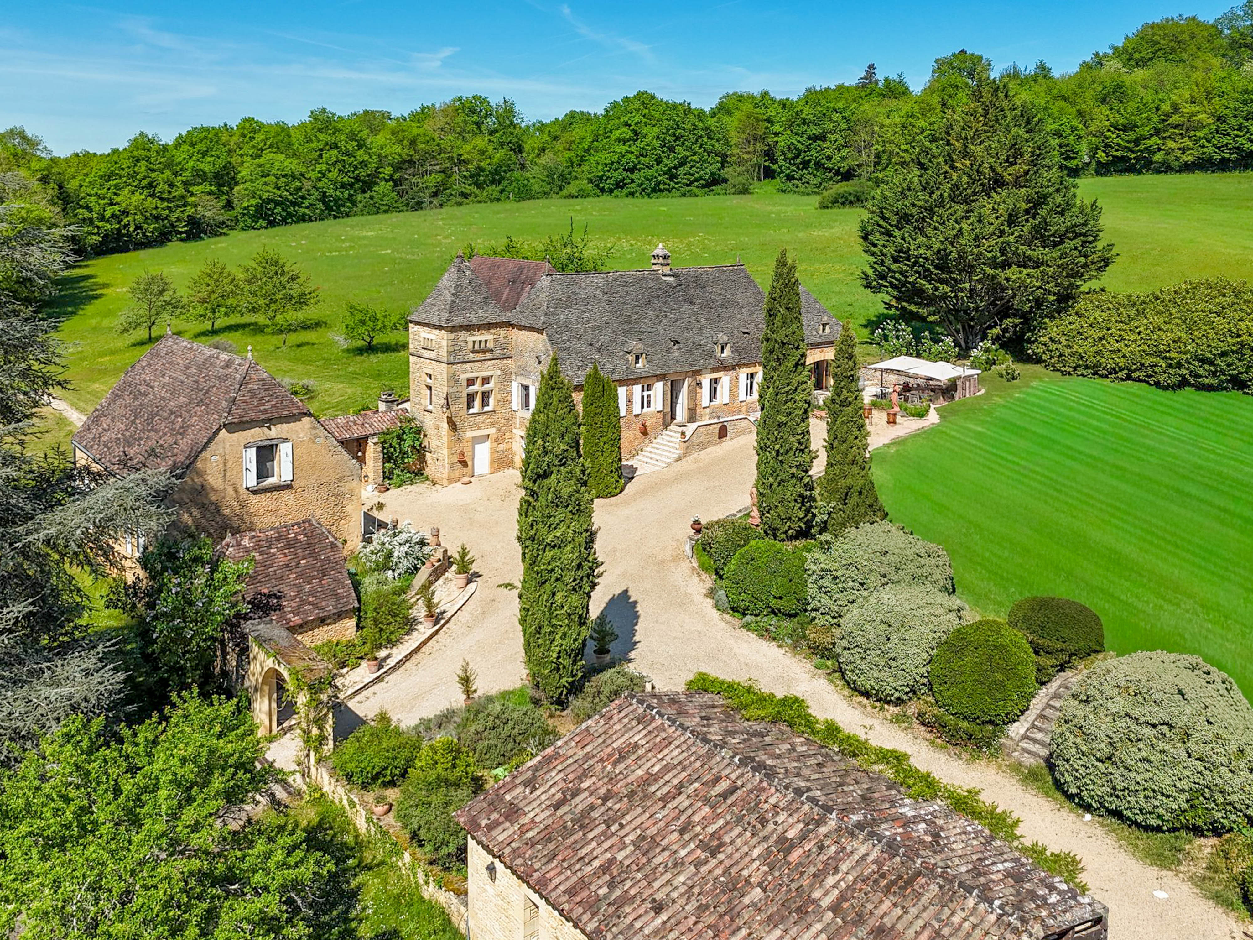 French property for sale in La Chapelle-Aubareil, Dordogne - €895,000 - photo 