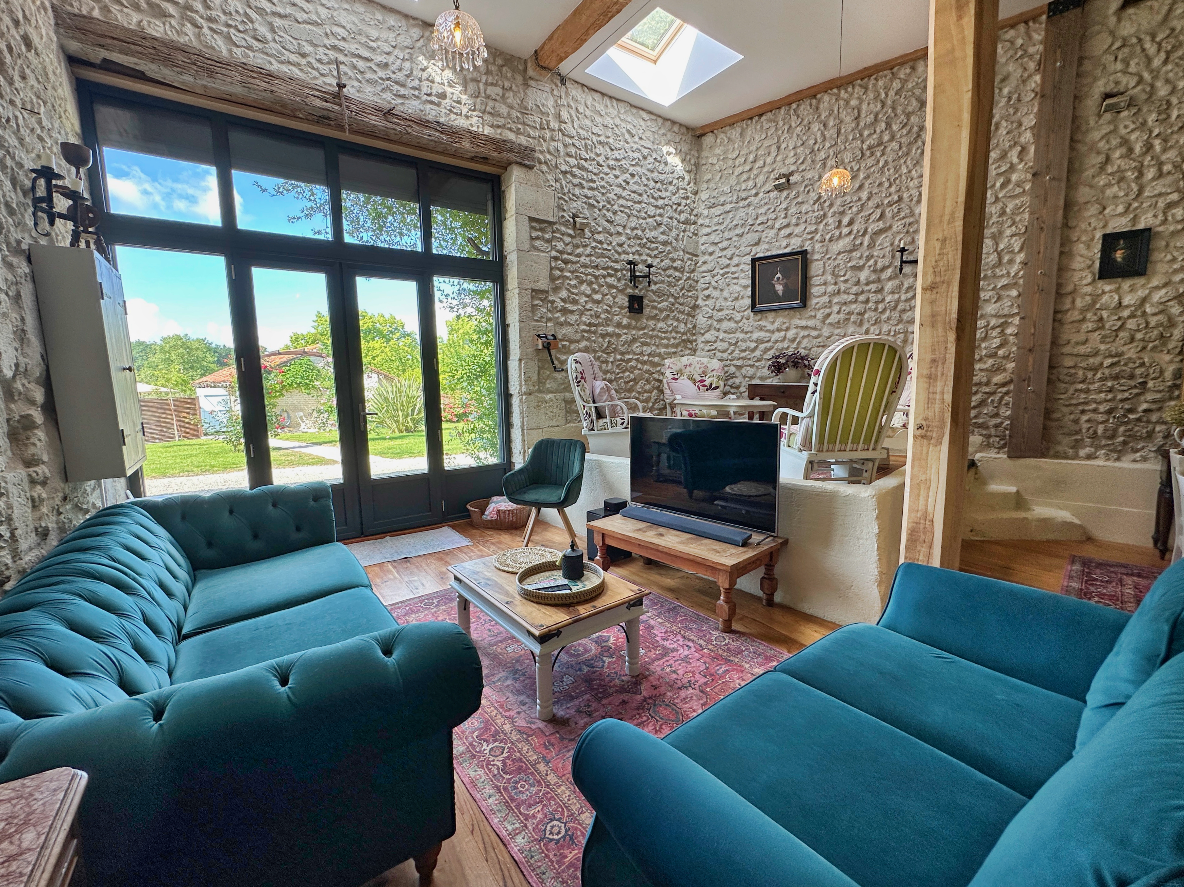 French property for sale in Saint-Romain, Charente - €795,000 - photo 