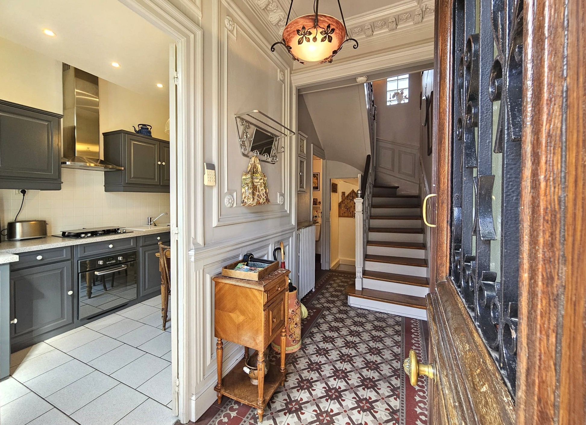 French property for sale in Malakoff, Hauts-de-Seine - €1,195,000 - photo 