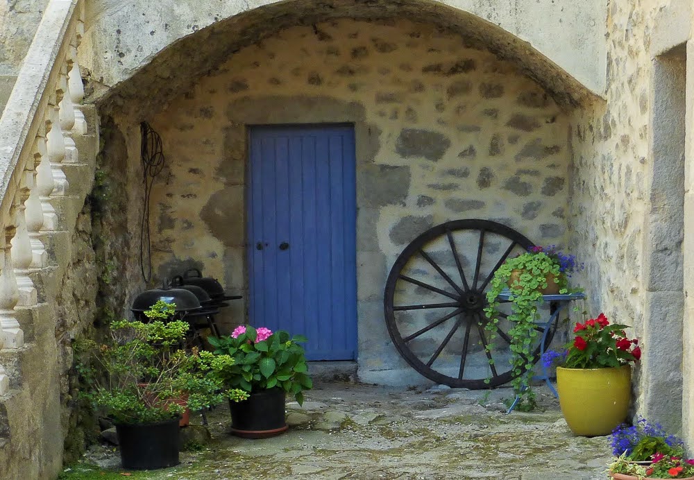 French property for sale in Branoux-les-Taillades, Gard - €1,475,000 - photo 