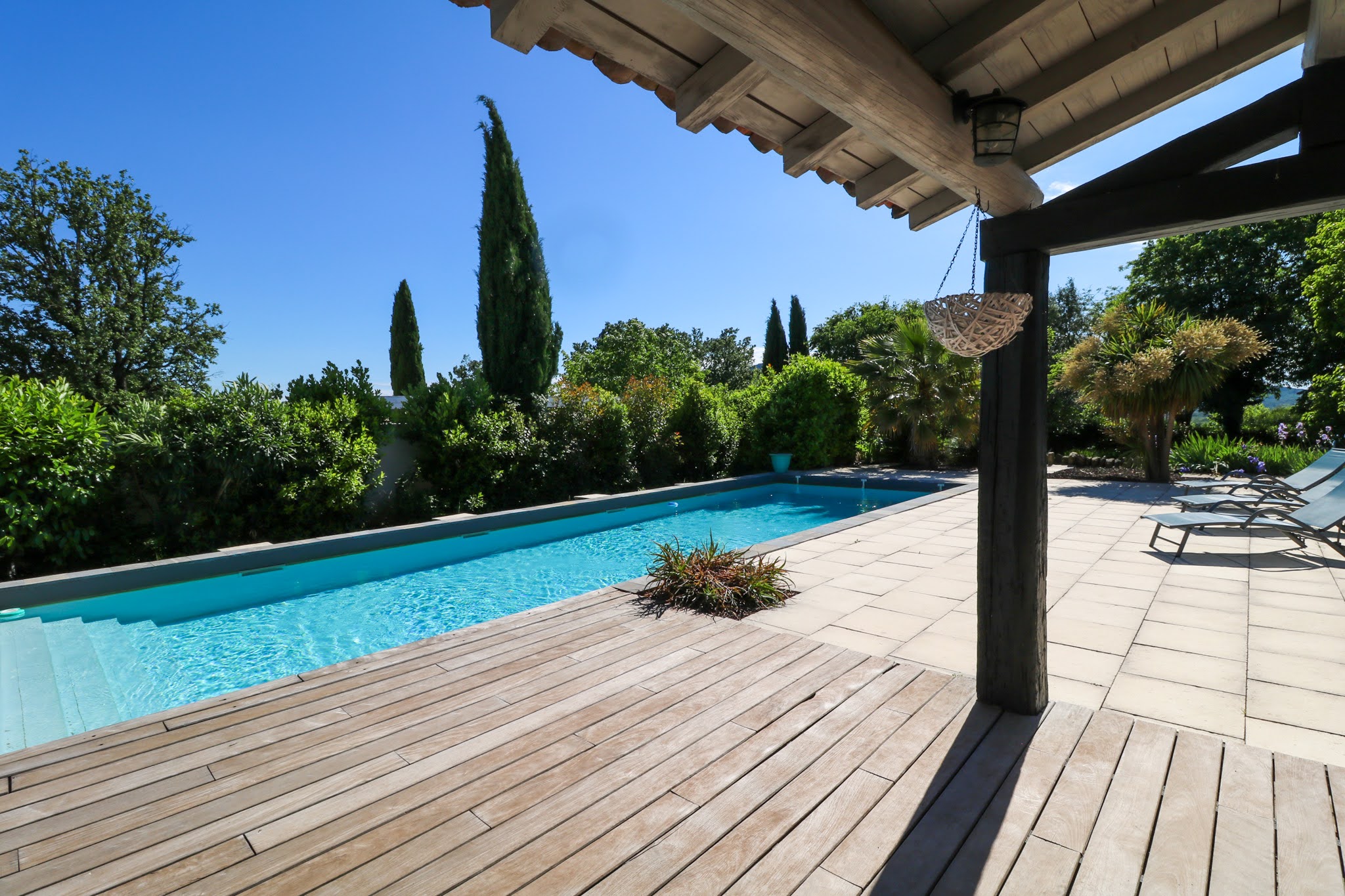 French property for sale in Bouquet, Gard - €779,000 - photo 