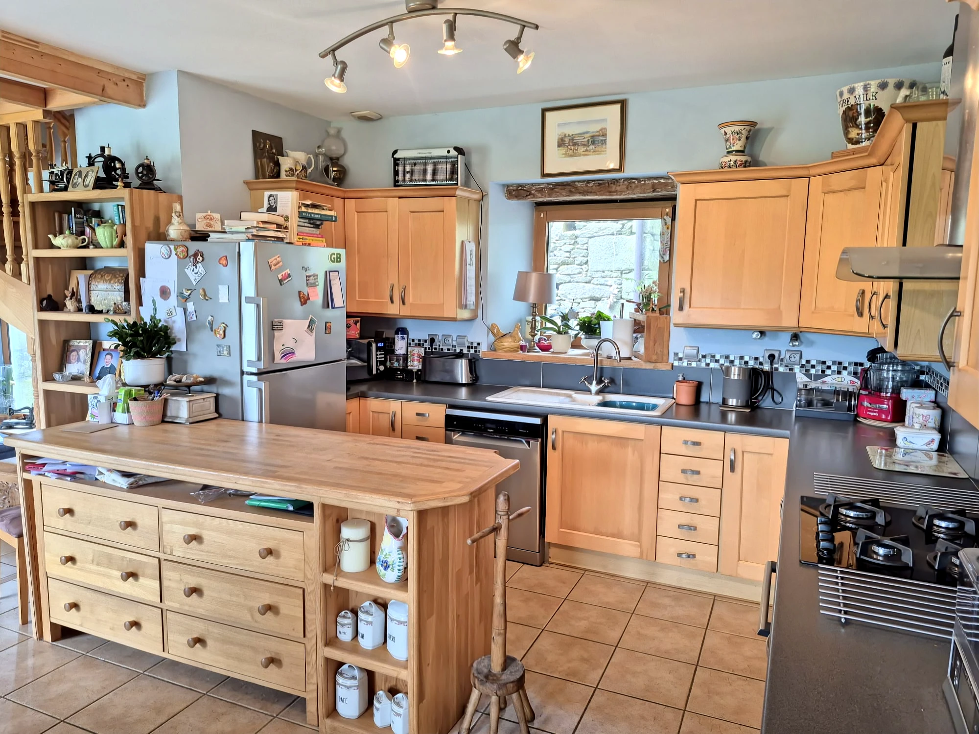 French property for sale in Loguivy-Plougras, Côtes-d'Armor - €662,500 - photo 