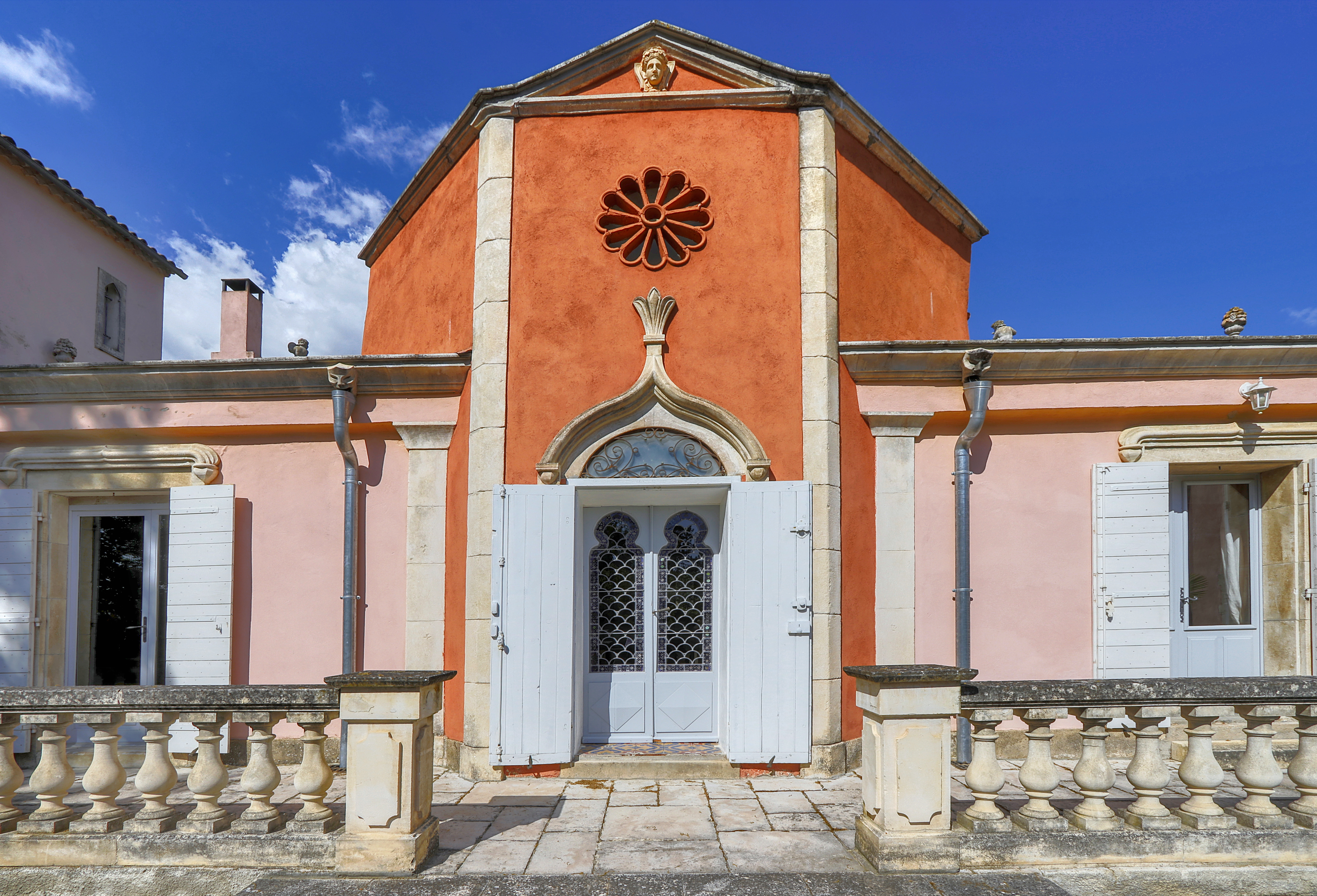 Propriété en France à vendre à Lourmarin, Vaucluse - €1 700 000 - photo 