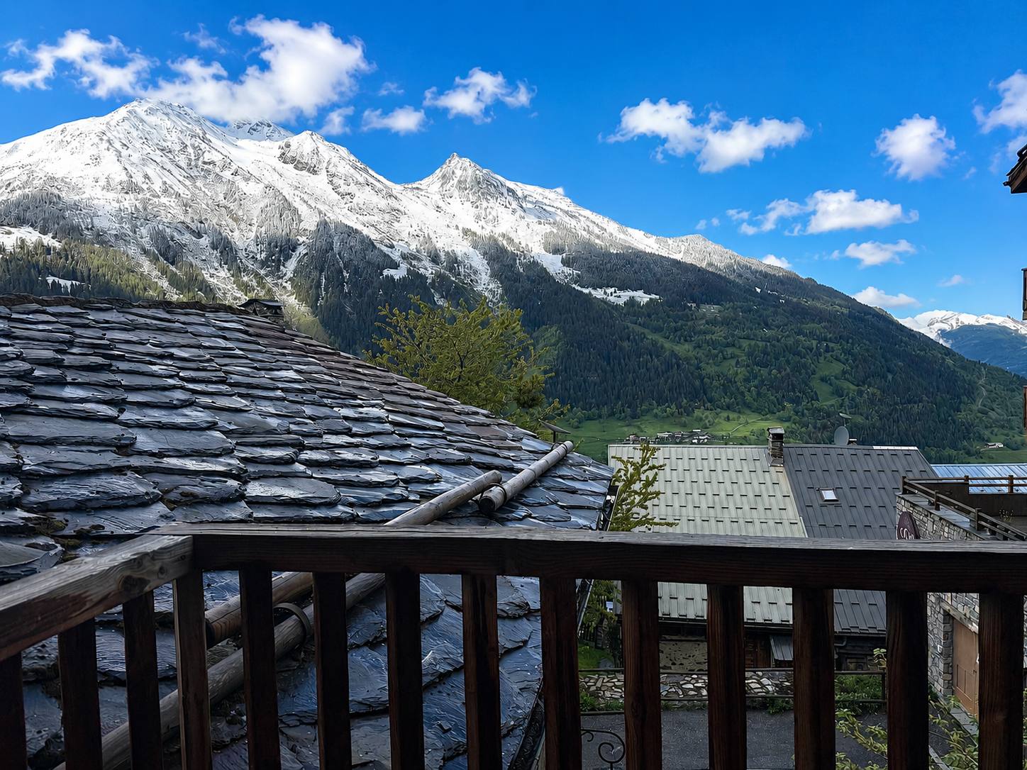 French property for sale in Sainte-Foy-Tarentaise, Savoie - €1,250,000 - photo 