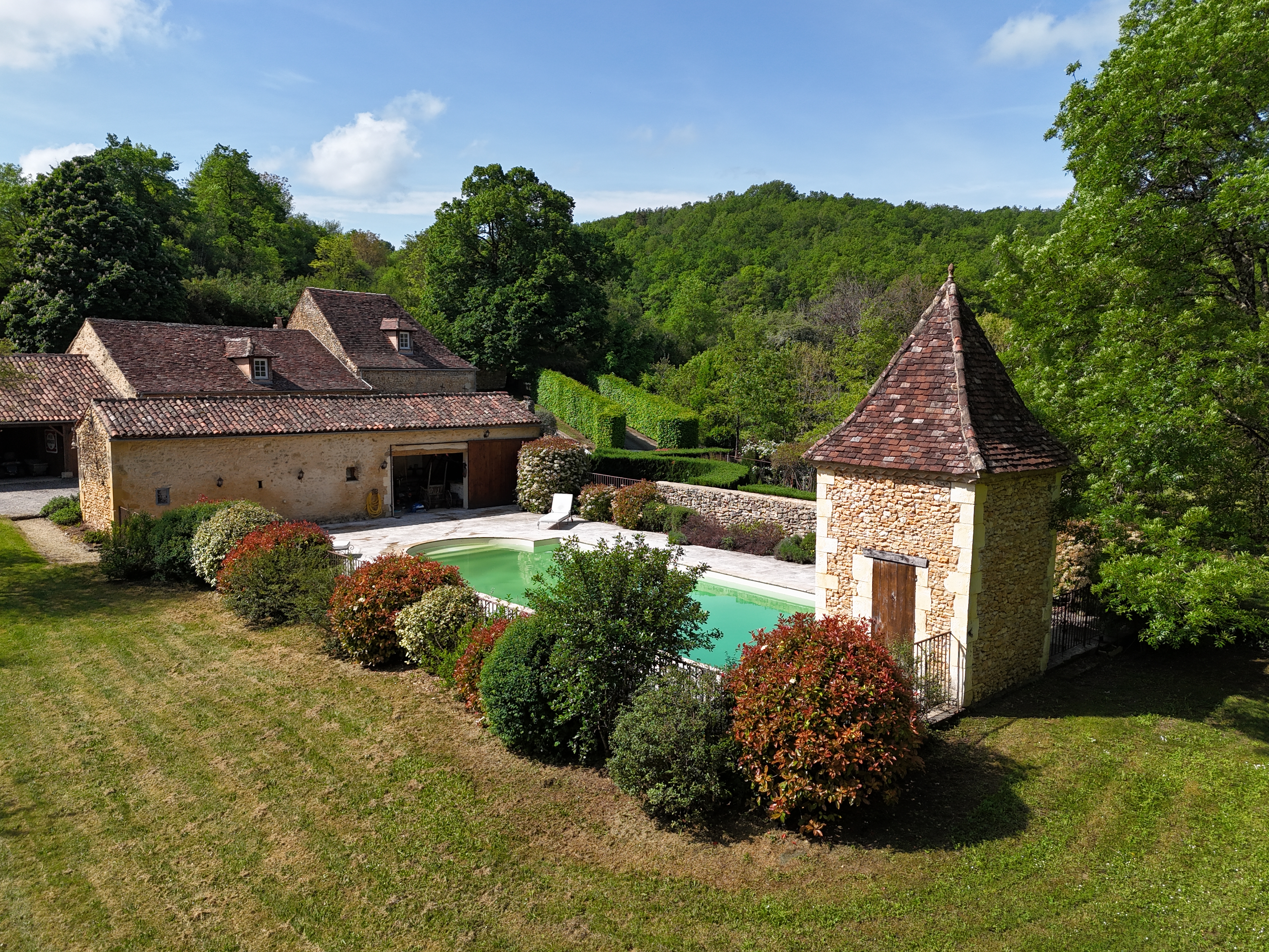 French property for sale in Saint-Marcel-du-Périgord, Dordogne - €1,050,000 - photo 