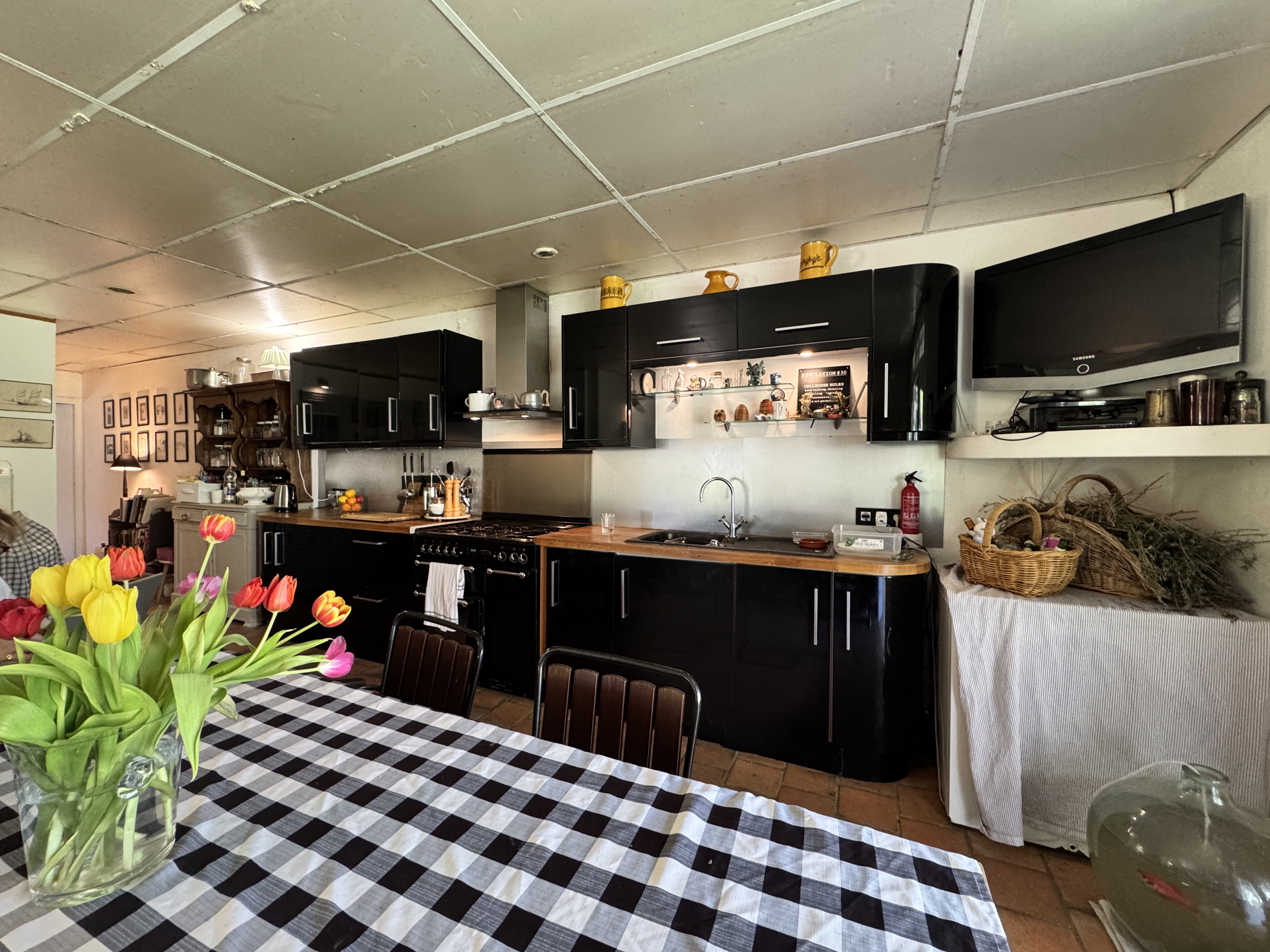 French property for sale in Pressigny, Deux-Sèvres - €670,250 - photo 