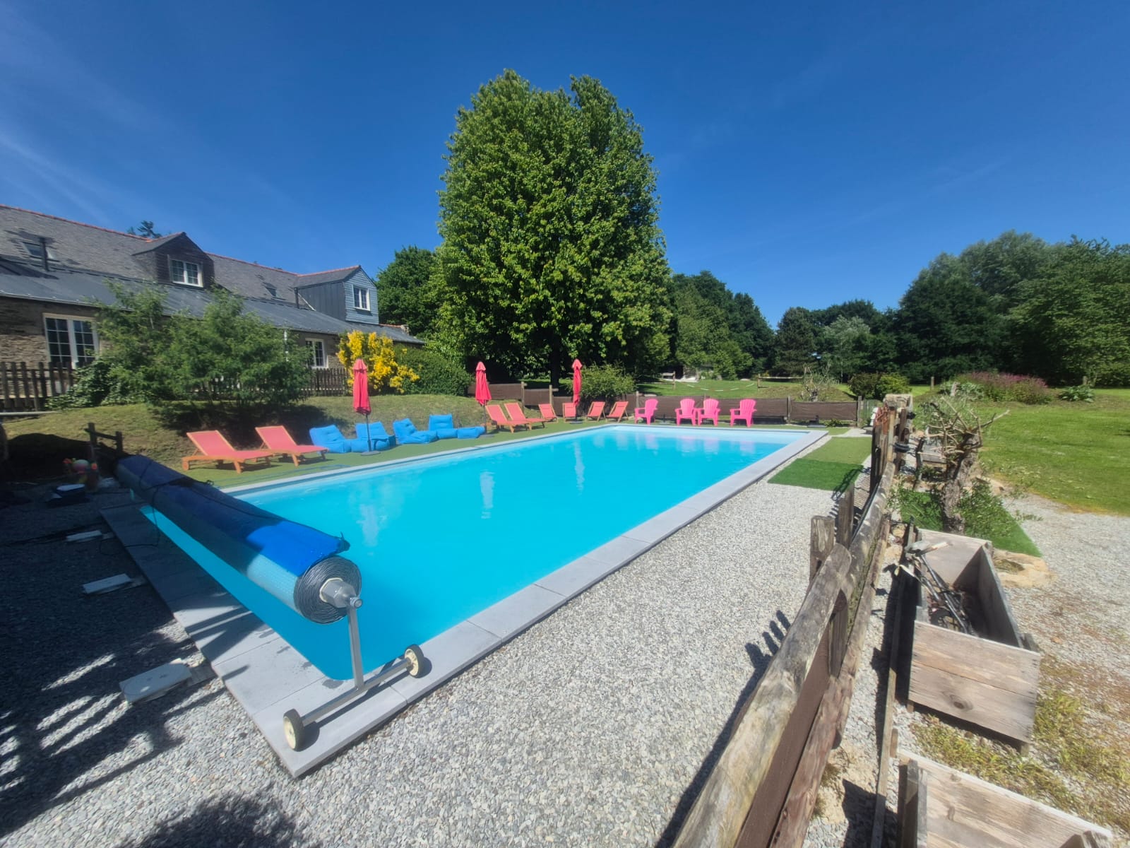 French property for sale in Cléguérec, Morbihan - €901,000 - photo 