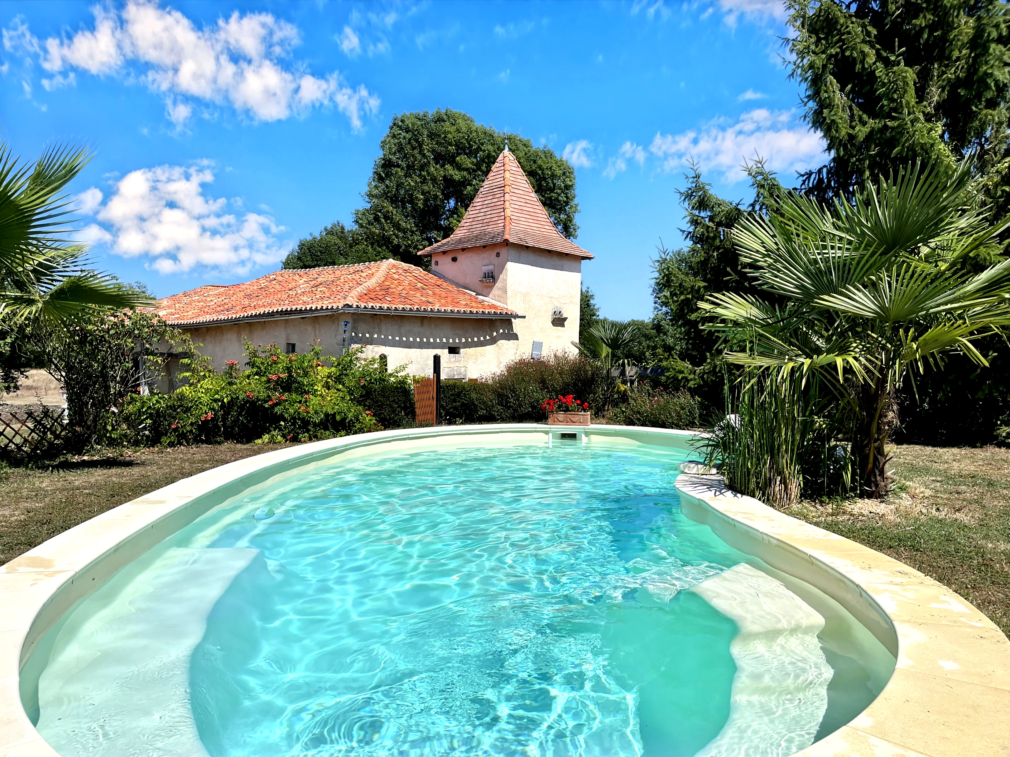 French property for sale in Verteillac, Dordogne - €636,000 - photo 